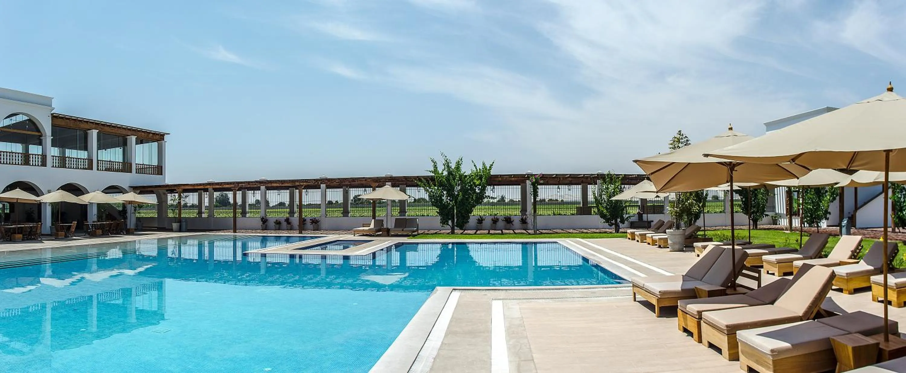 Swimming pool in Hotel Viñas Queirolo