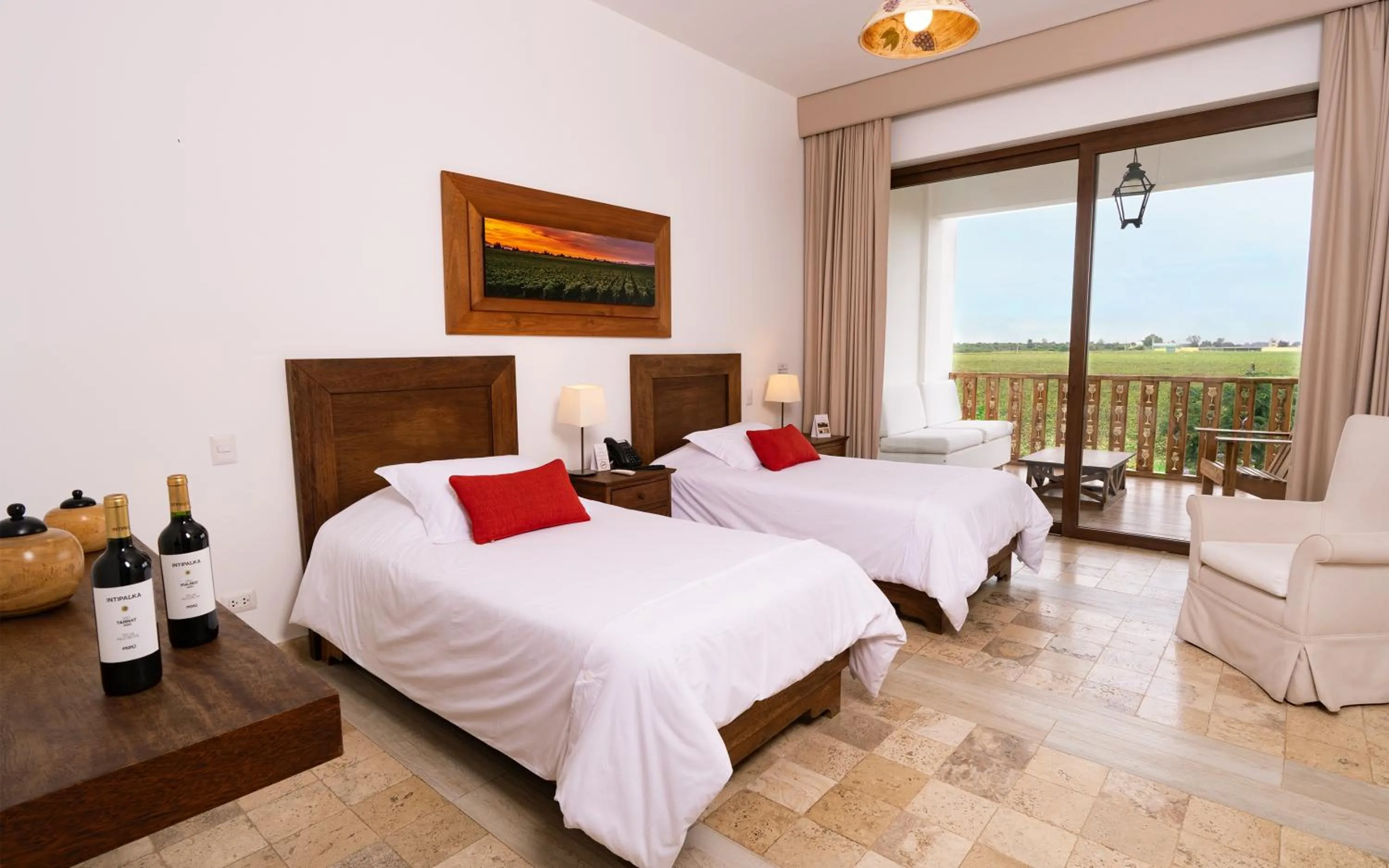 Bedroom, Bed in Hotel Viñas Queirolo