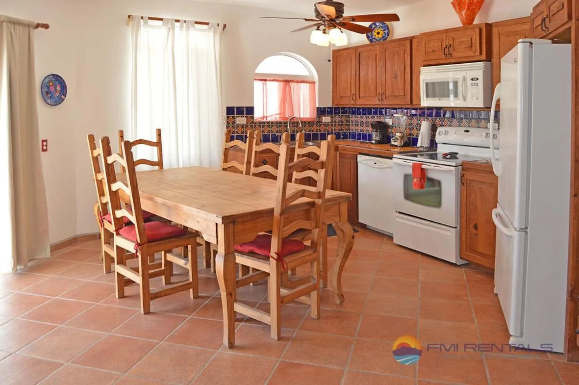 Casa Mariposa Azul by FMI Rentals