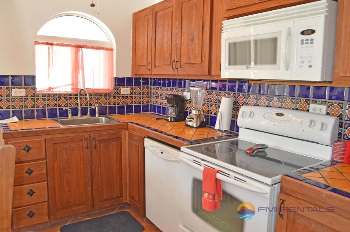 Casa Mariposa Azul by FMI Rentals