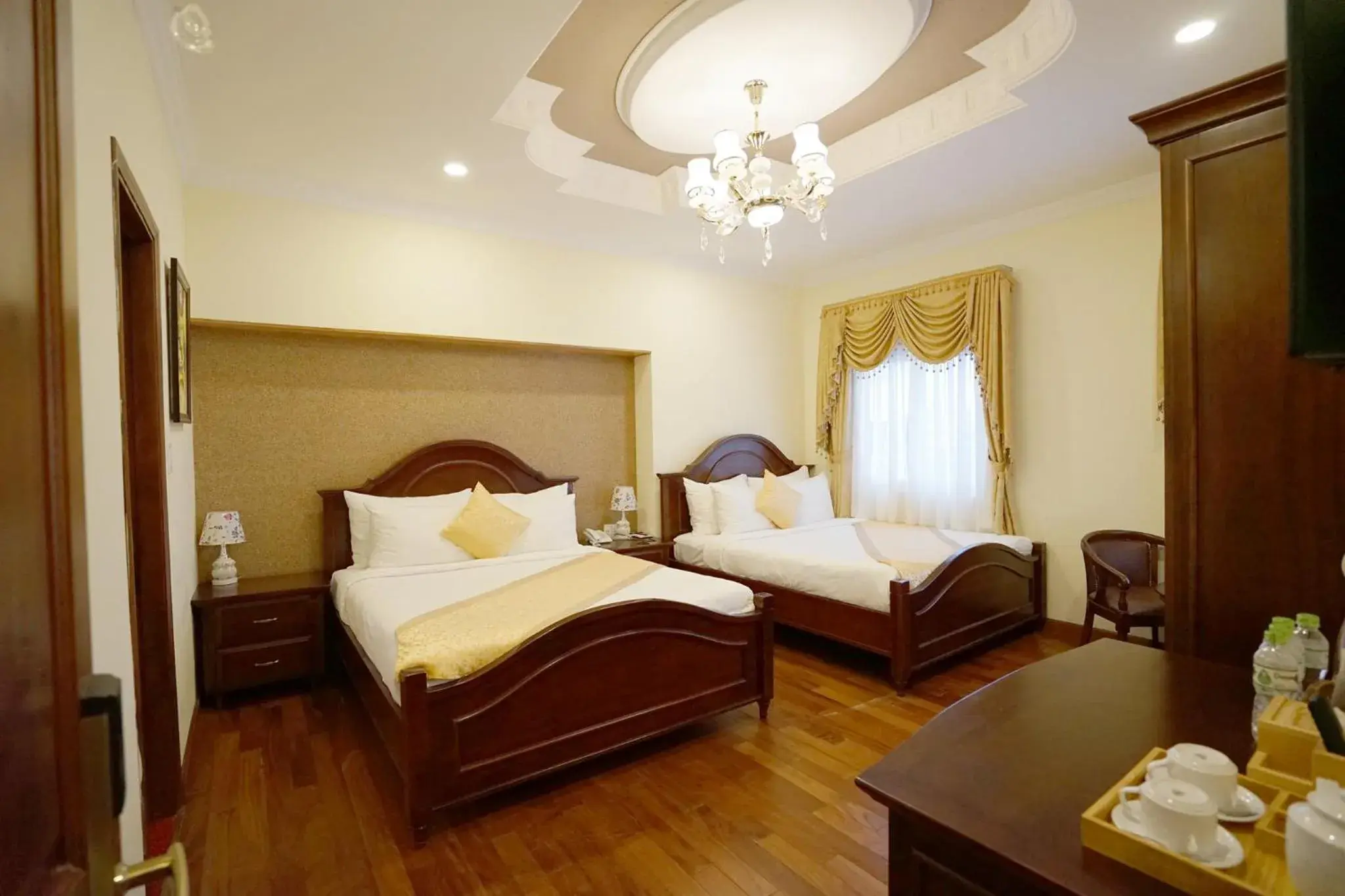 Deluxe Family Room in Dream Luxury Hotel Deluxe Family Room in Dream Luxury Hotel