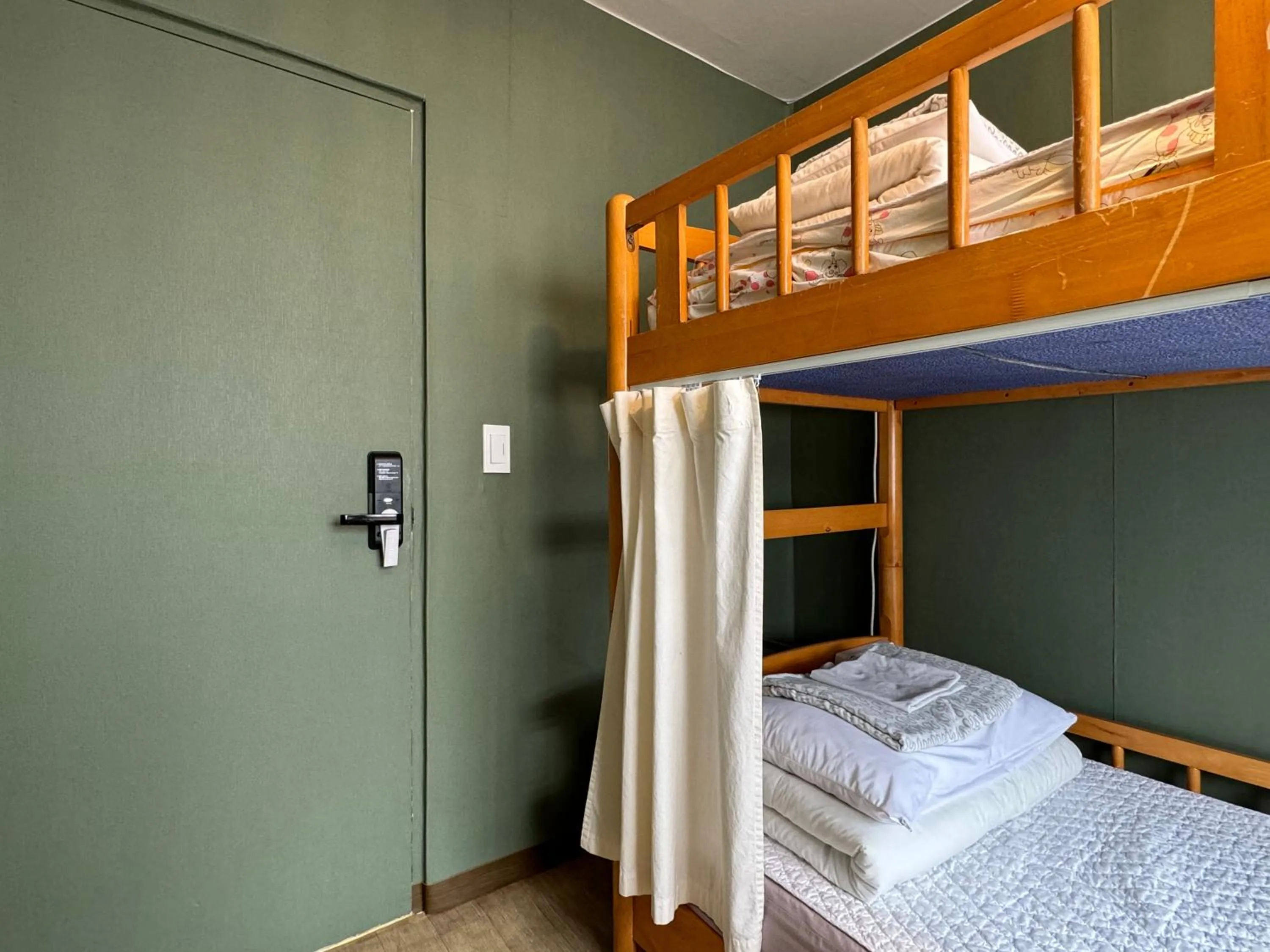 bunk bed in Greenday Guesthouse