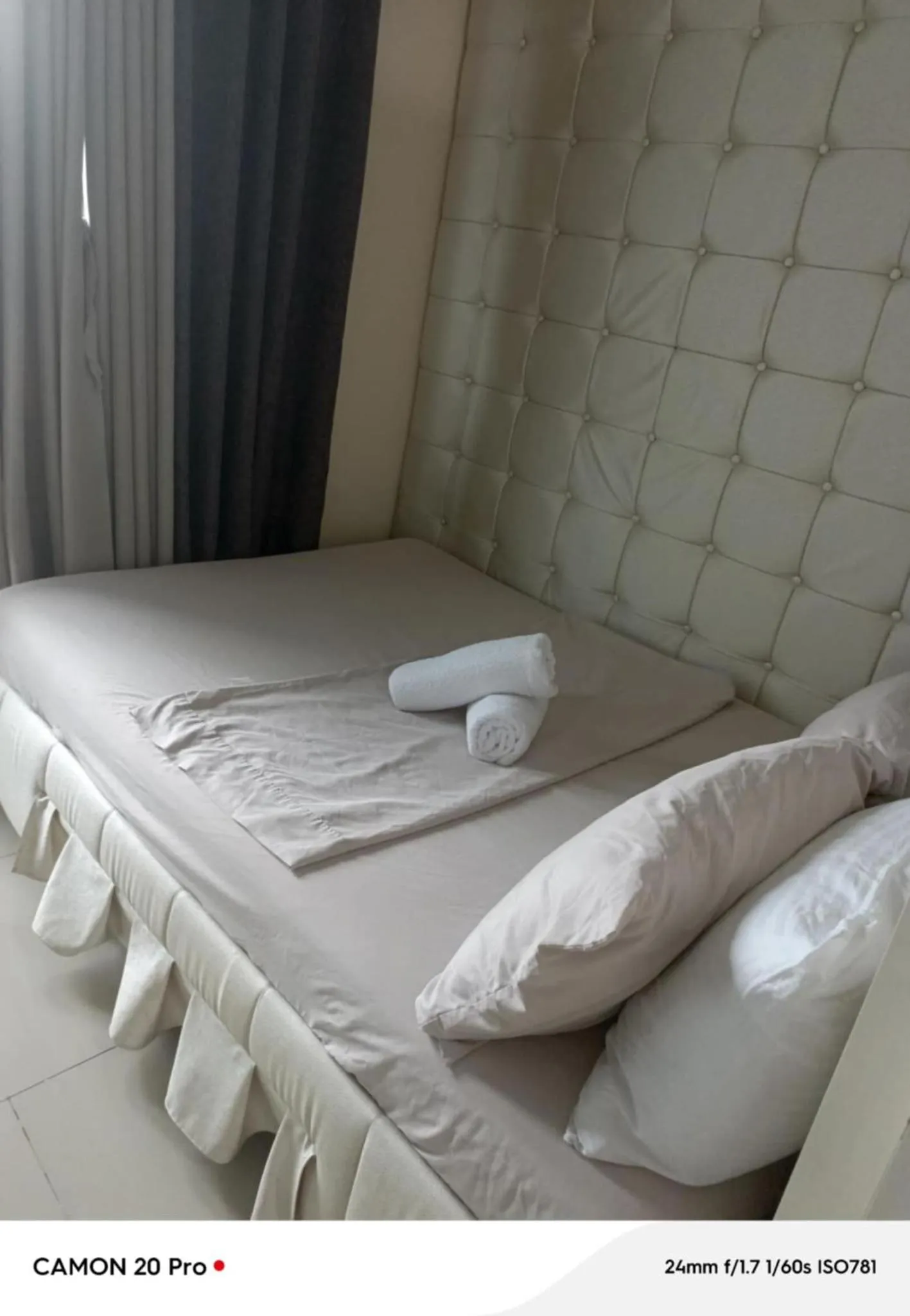 Bed in MOA Rental