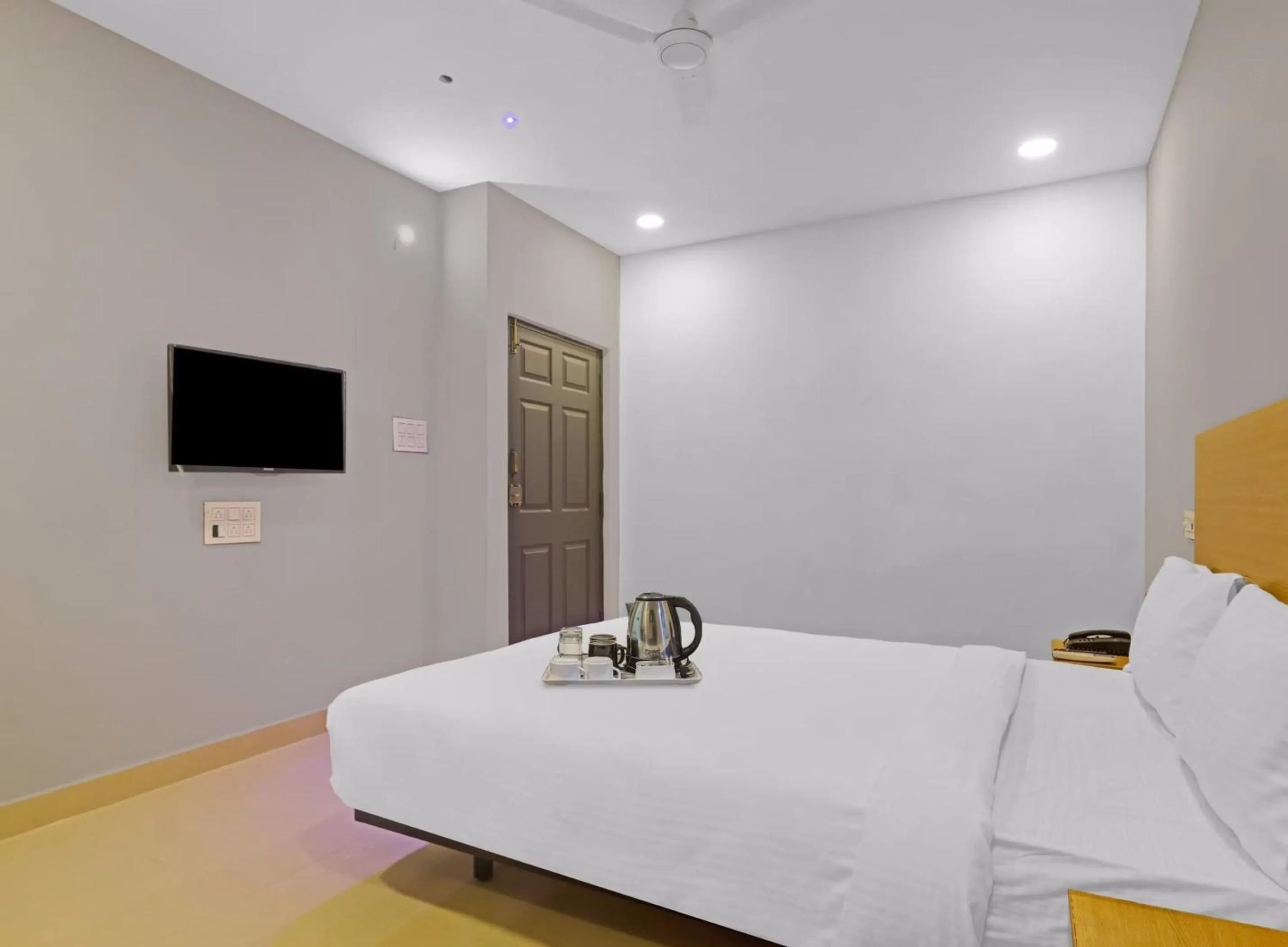 Bedroom, Bed in Super Townhouse Che Sigma