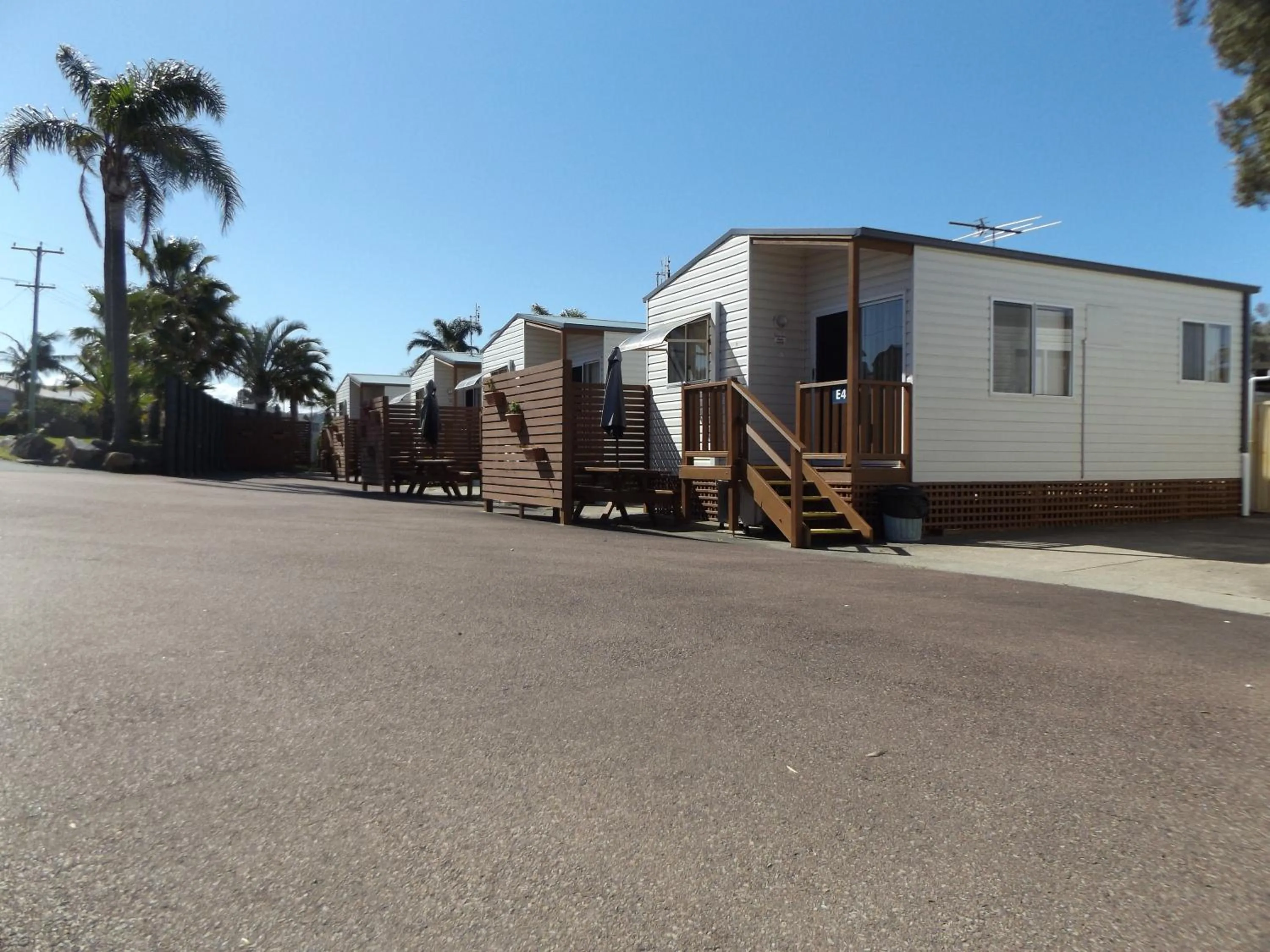 Facade/entrance in Birubi Beach Holiday Park