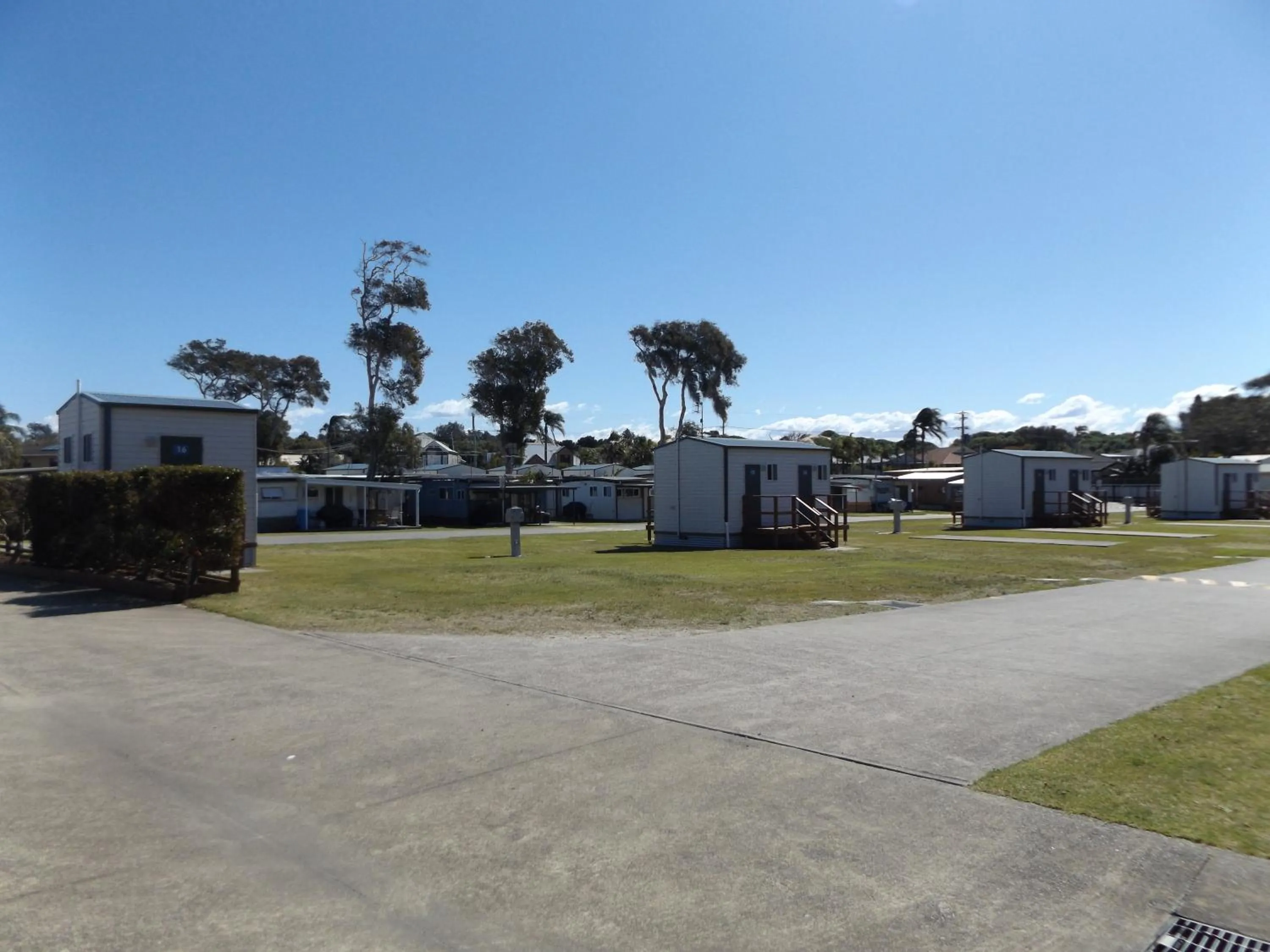 Property building in Birubi Beach Holiday Park