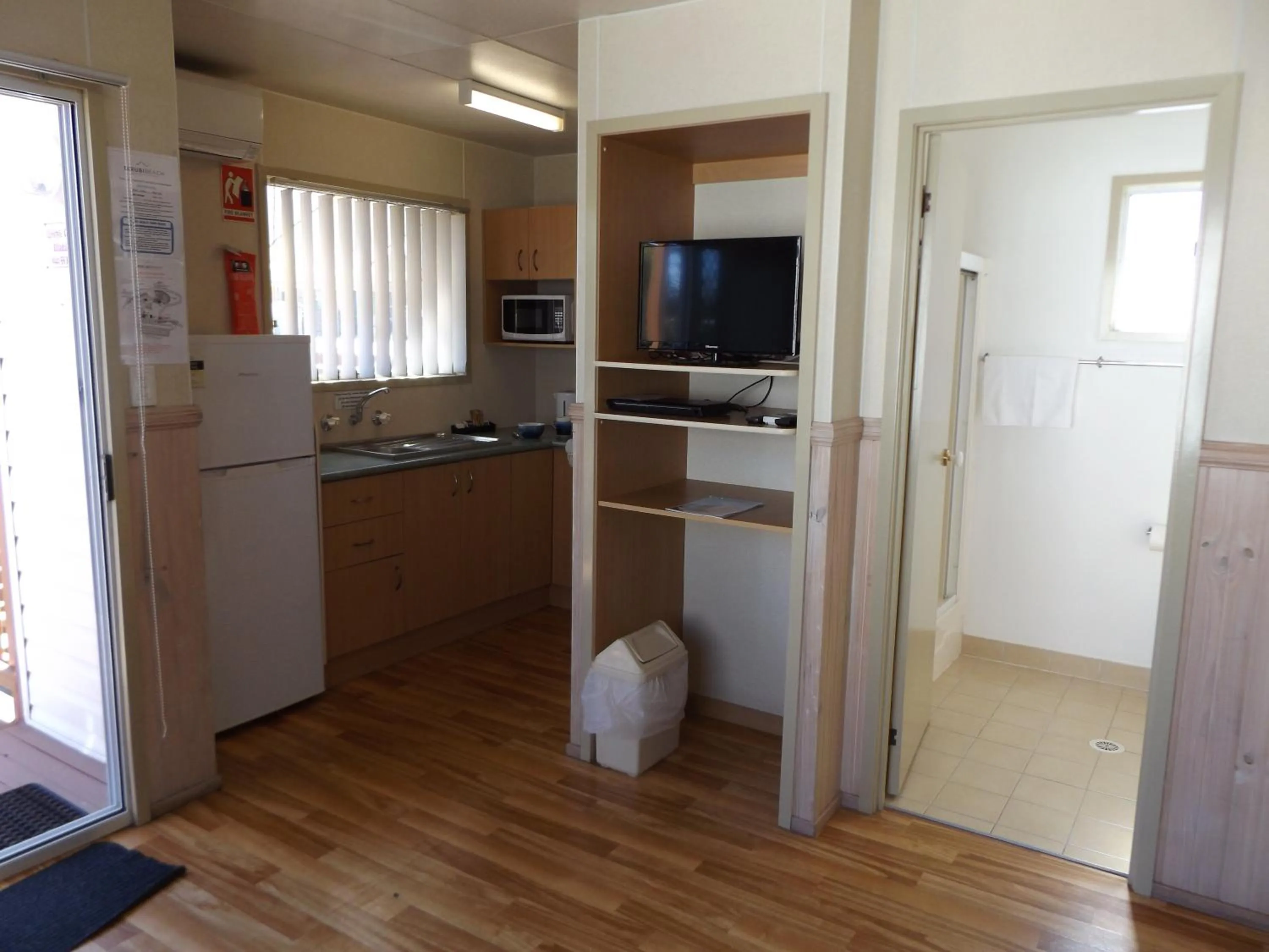 Kitchen or kitchenette in Birubi Beach Holiday Park