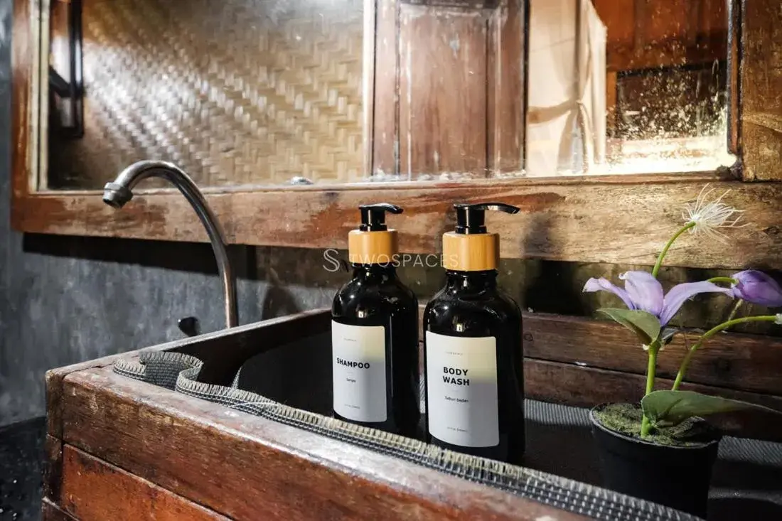 Villa in Kayu Beach Villa by TwoSpaces, Nusa Dua Beach Villa in Kayu Beach Villa by TwoSpaces, Nusa Dua Beach