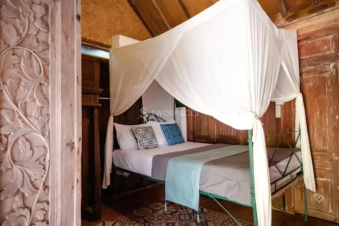 Bed in Kayu Beach Villa by TwoSpaces, Nusa Dua Beach