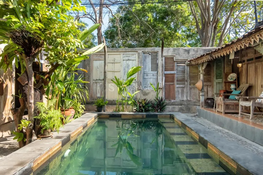 Kayu Beach Villa by TwoSpaces, Nusa Dua Beach