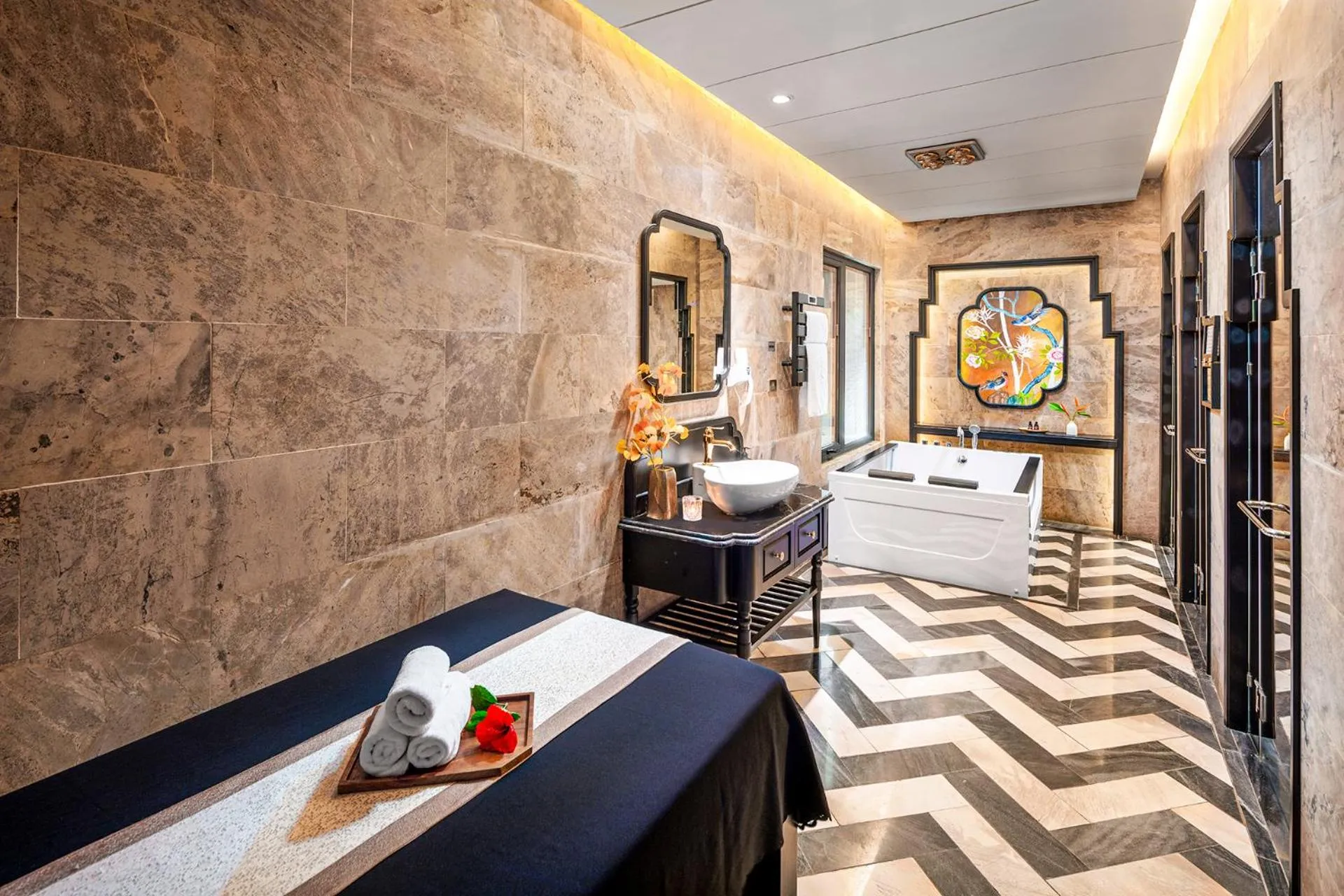 Massage in Ravatel Style Hotel Bac Giang