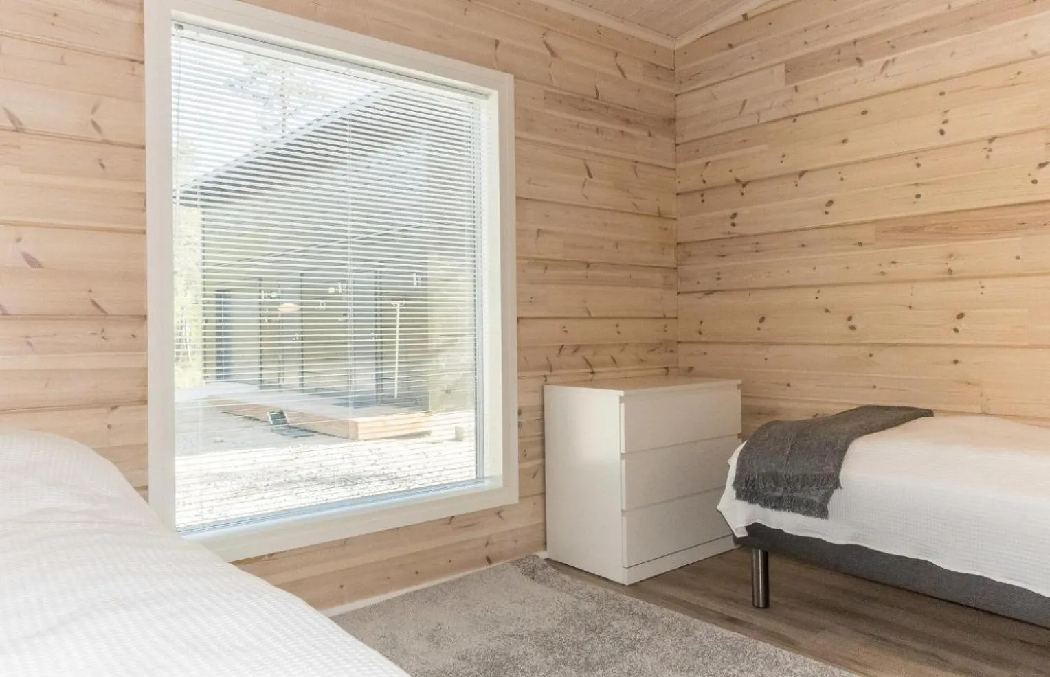 Bed in Villa Paatari, Inari (Paadarjärvi)