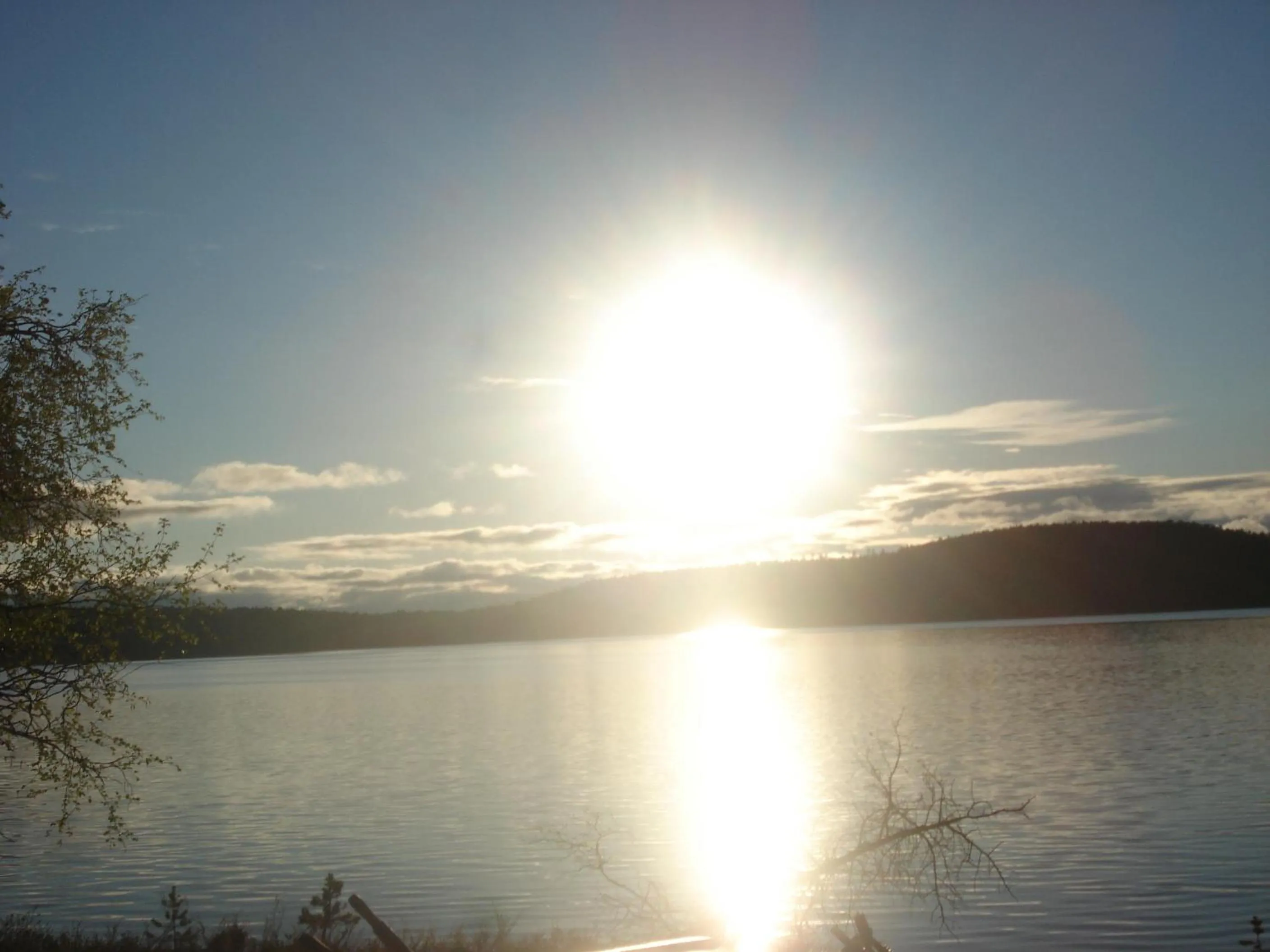 Sunrise in Villa Paatari, Inari (Paadarjärvi)