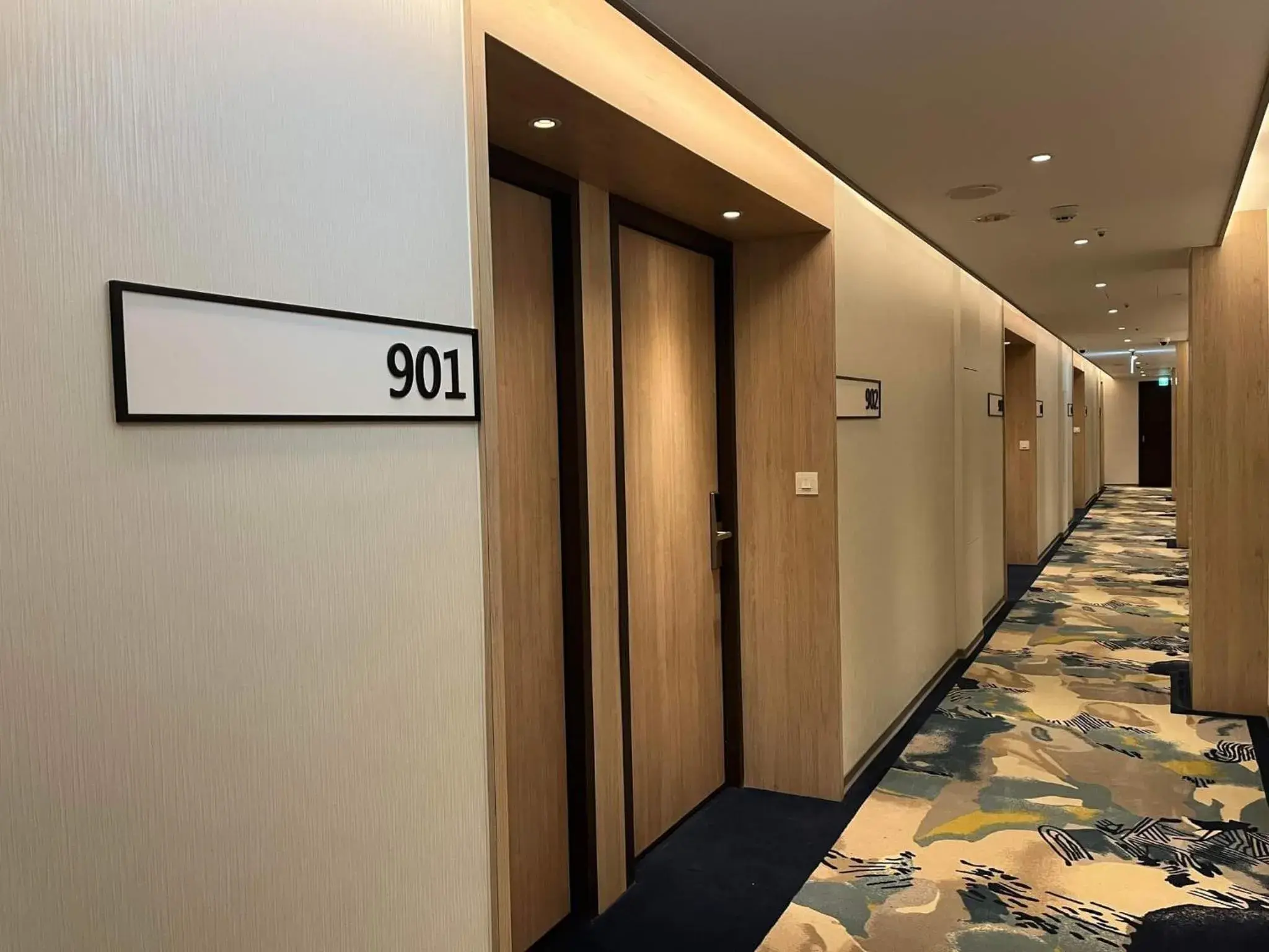 Double Room with Terrace in Bentley Hotel Double Room with Terrace in Bentley Hotel