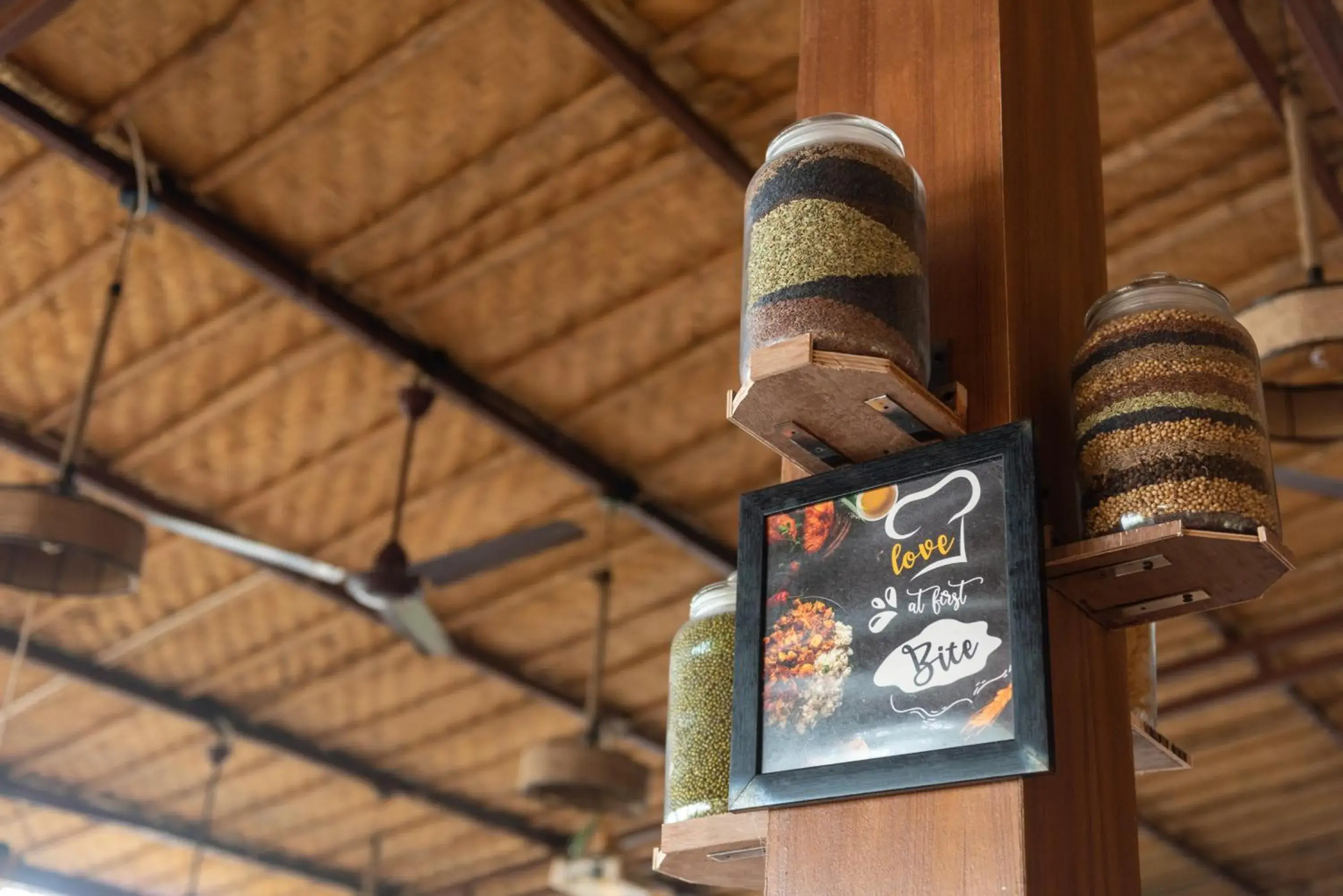 Decorative detail in Amadi Beach Front Resort Decorative detail in Amadi Beach Front Resort