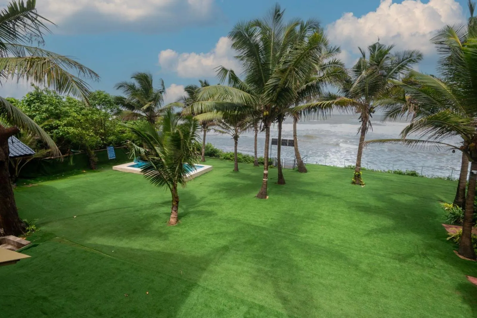 Day in Amadi Beach Front Resort