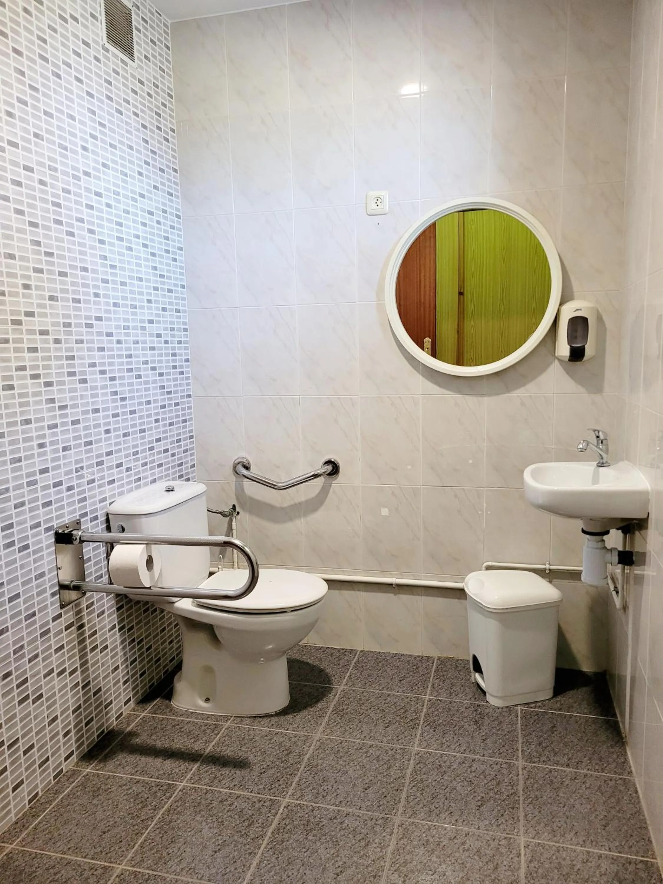 Toilet in A CONDA-habitación privada