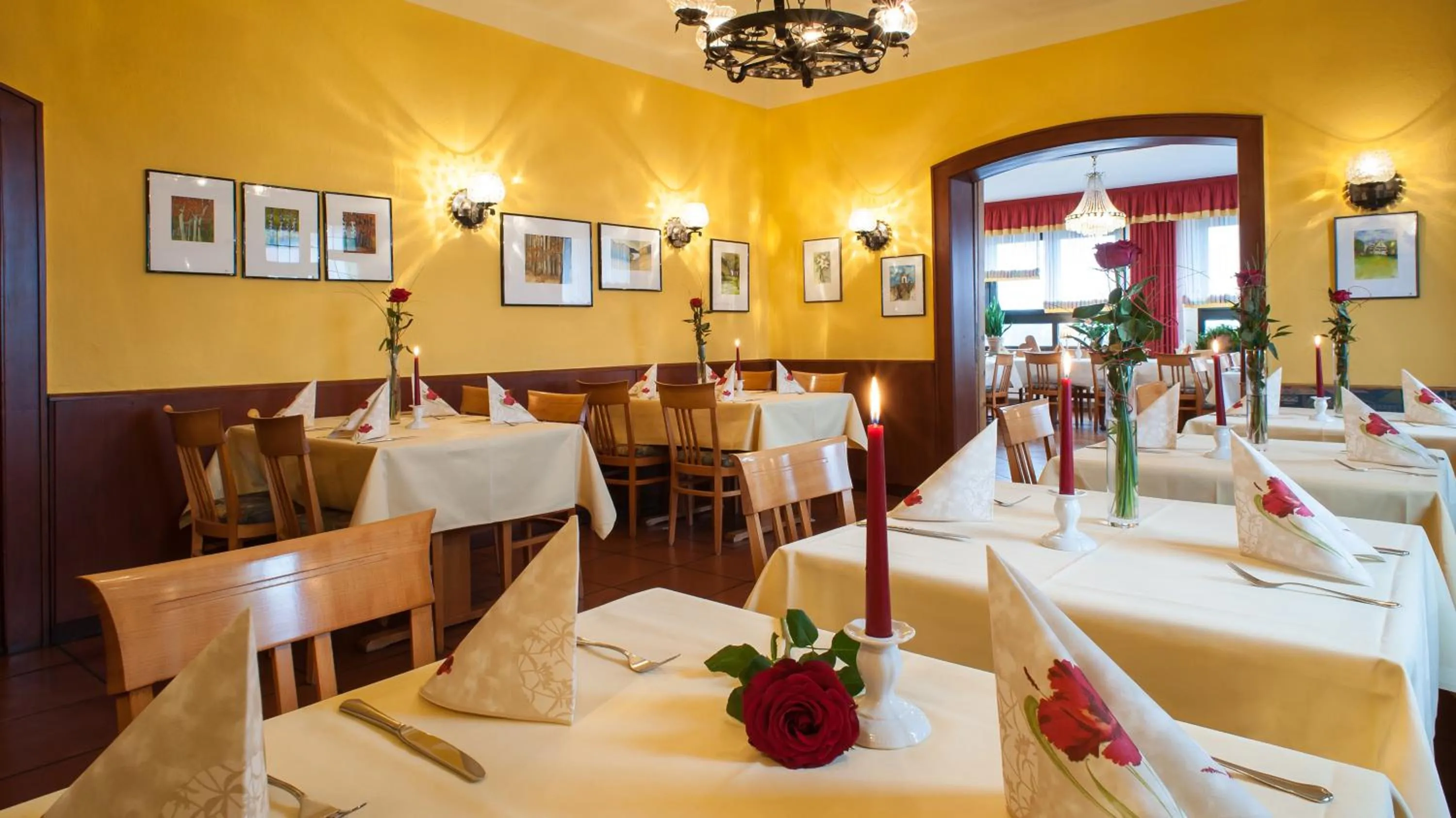 Restaurant/places to eat in Gasthof Sauerteig