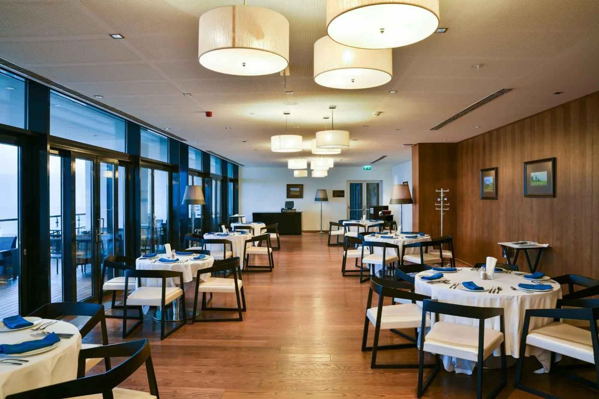 Restaurant/places to eat in Zirve Hotel