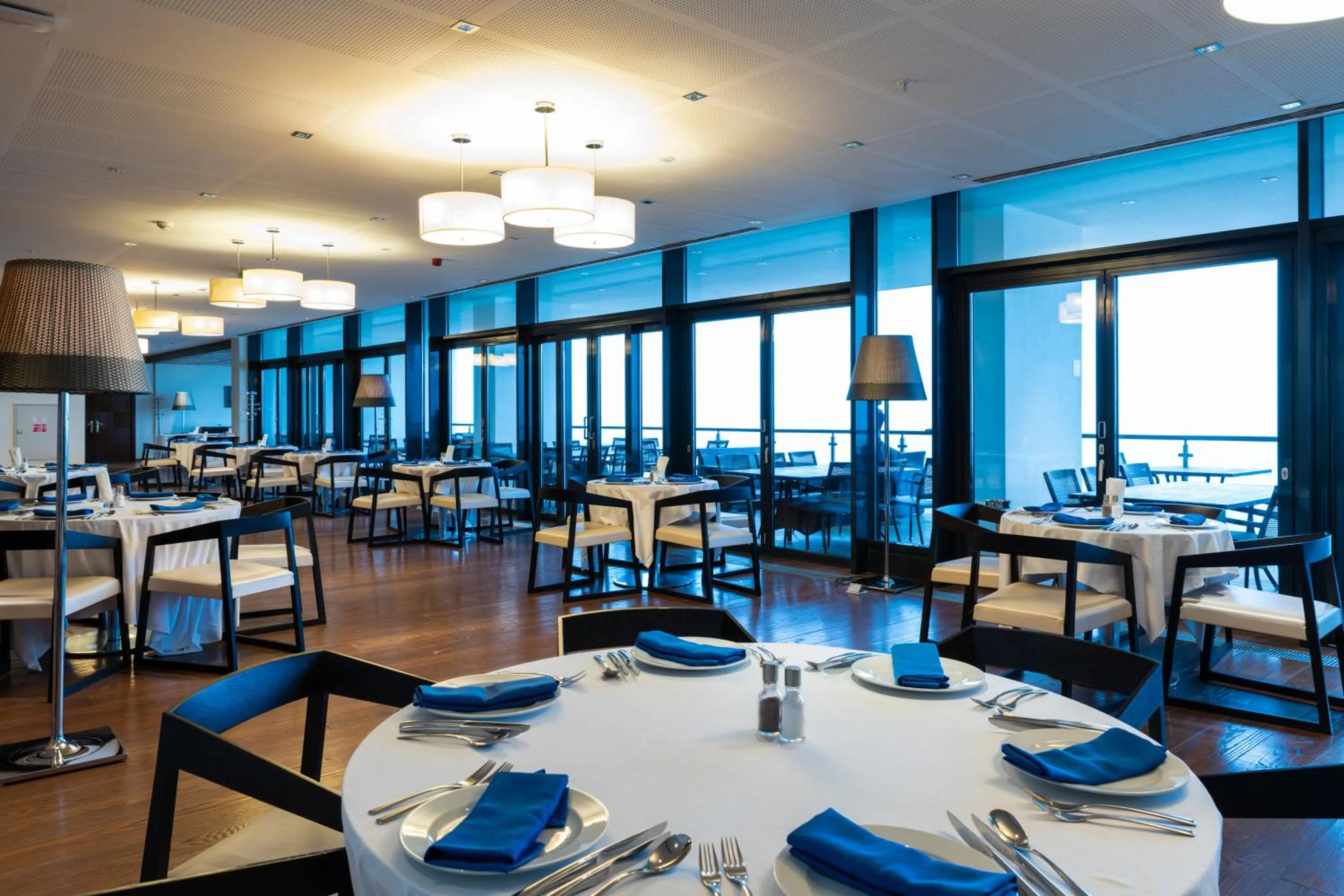 Restaurant/places to eat in Zirve Hotel