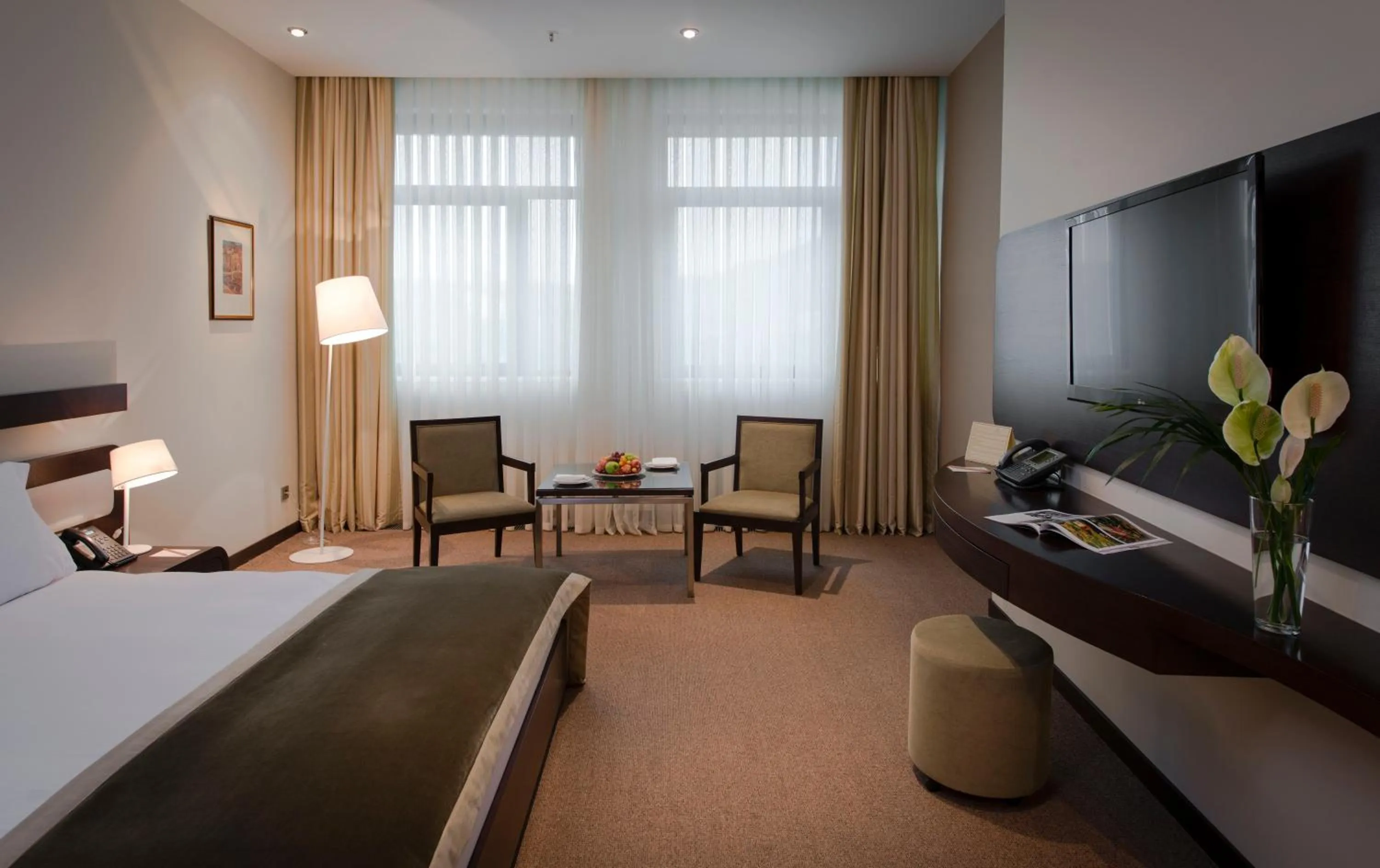 Photo of the whole room, Bed in Zirve Hotel