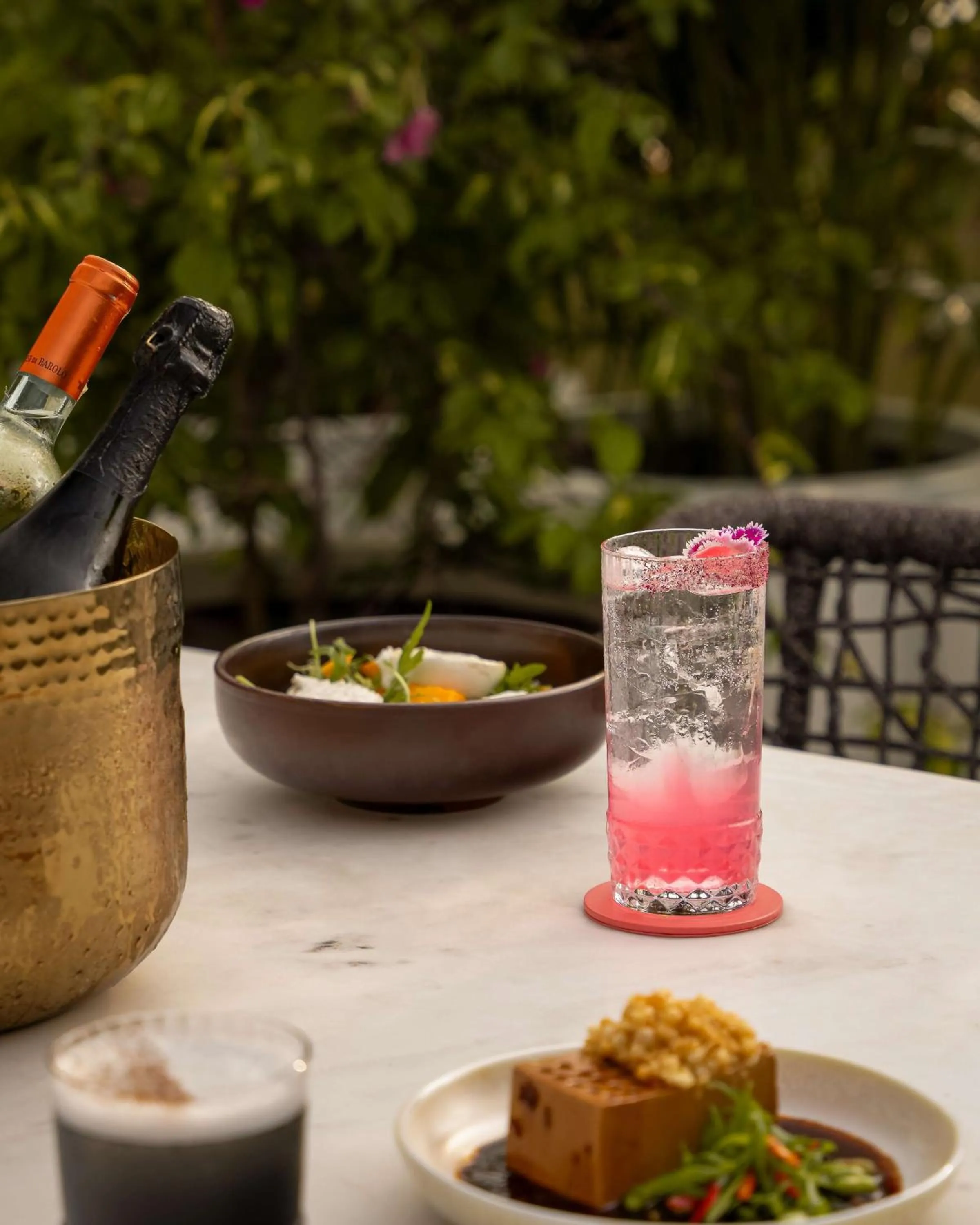 Restaurant/places to eat in Hyatt Regency Jaipur Mansarovar