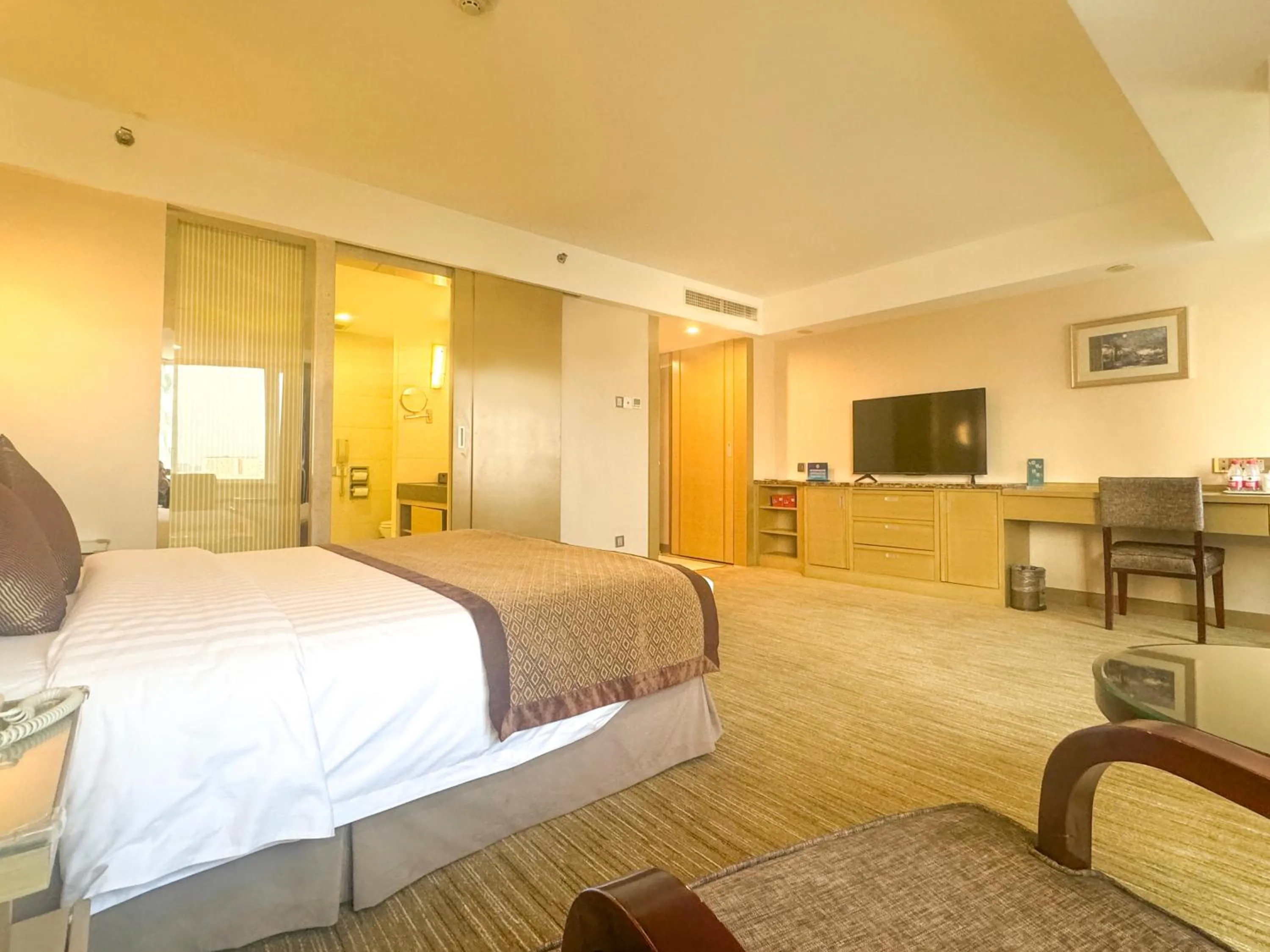 Bed in Beijing New Century Hotel