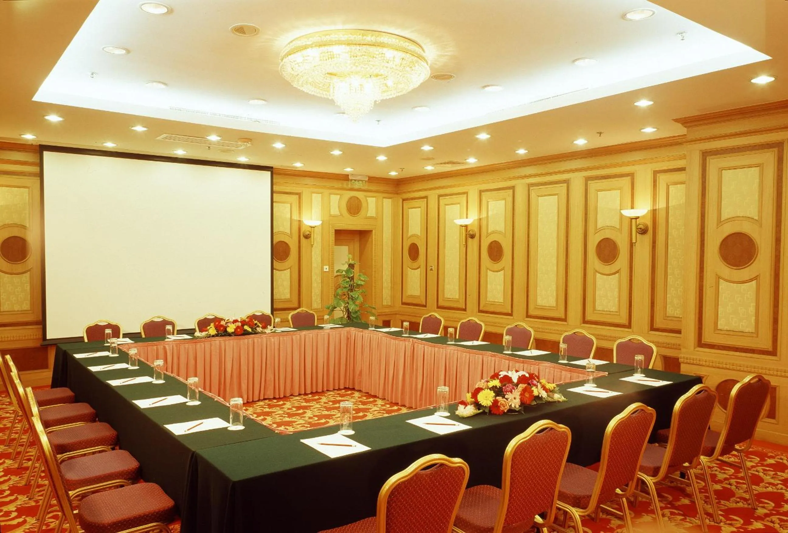 Business facilities in Beijing New Century Hotel