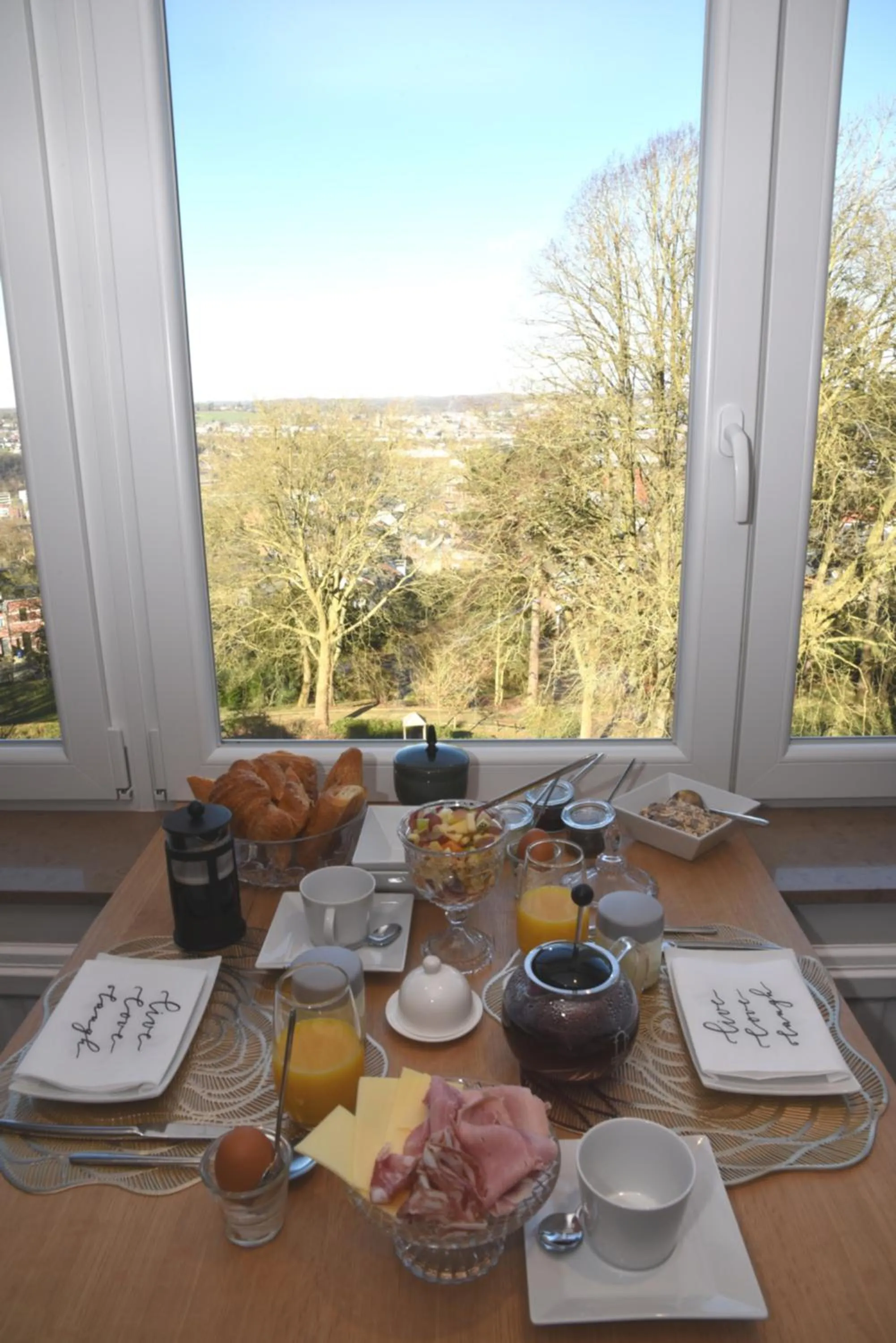 Dining area in Cocoon-Chambre d'Hôtes
