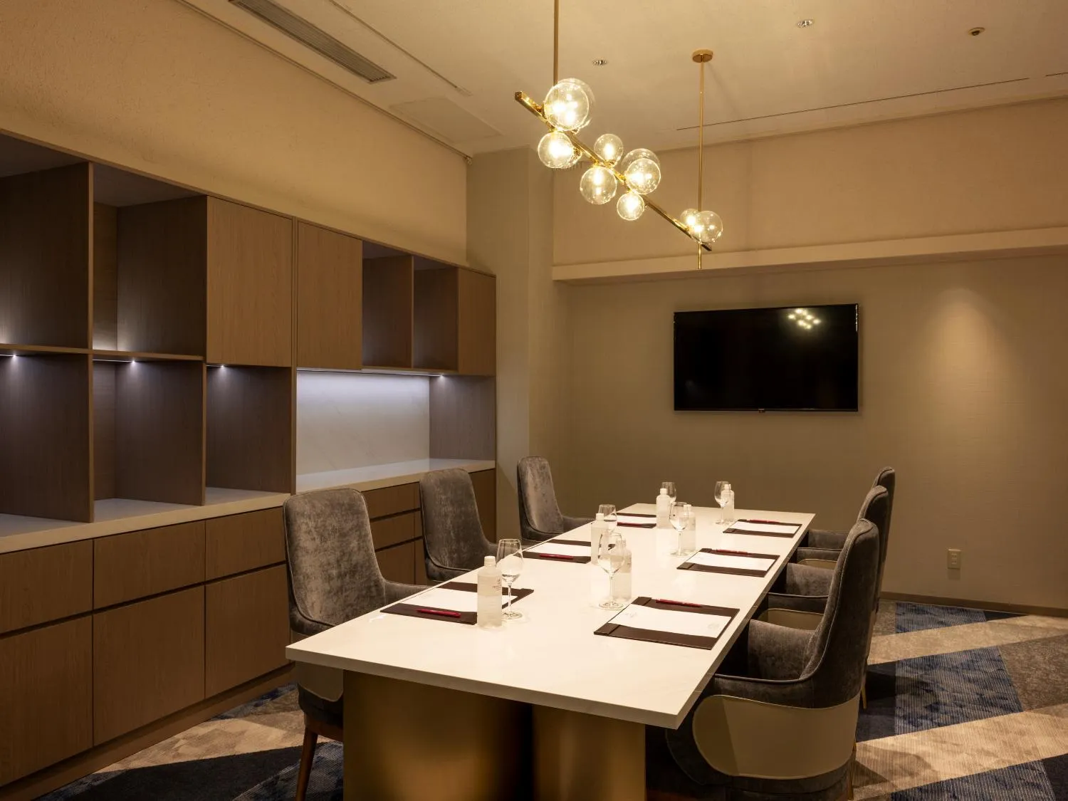 Meeting/conference room in ANA Crowne Plaza Akita by IHG