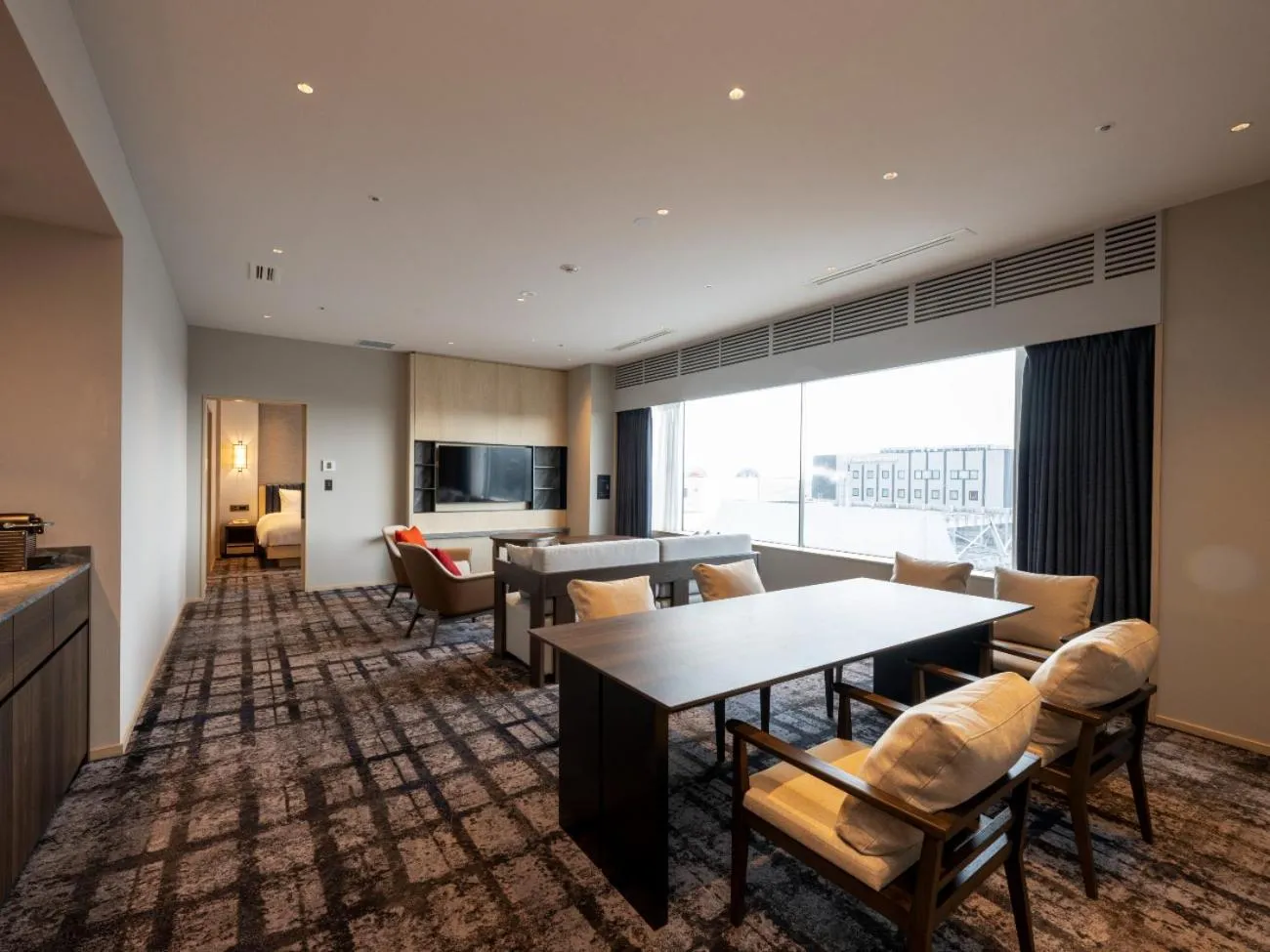 Living room in ANA Crowne Plaza Akita by IHG