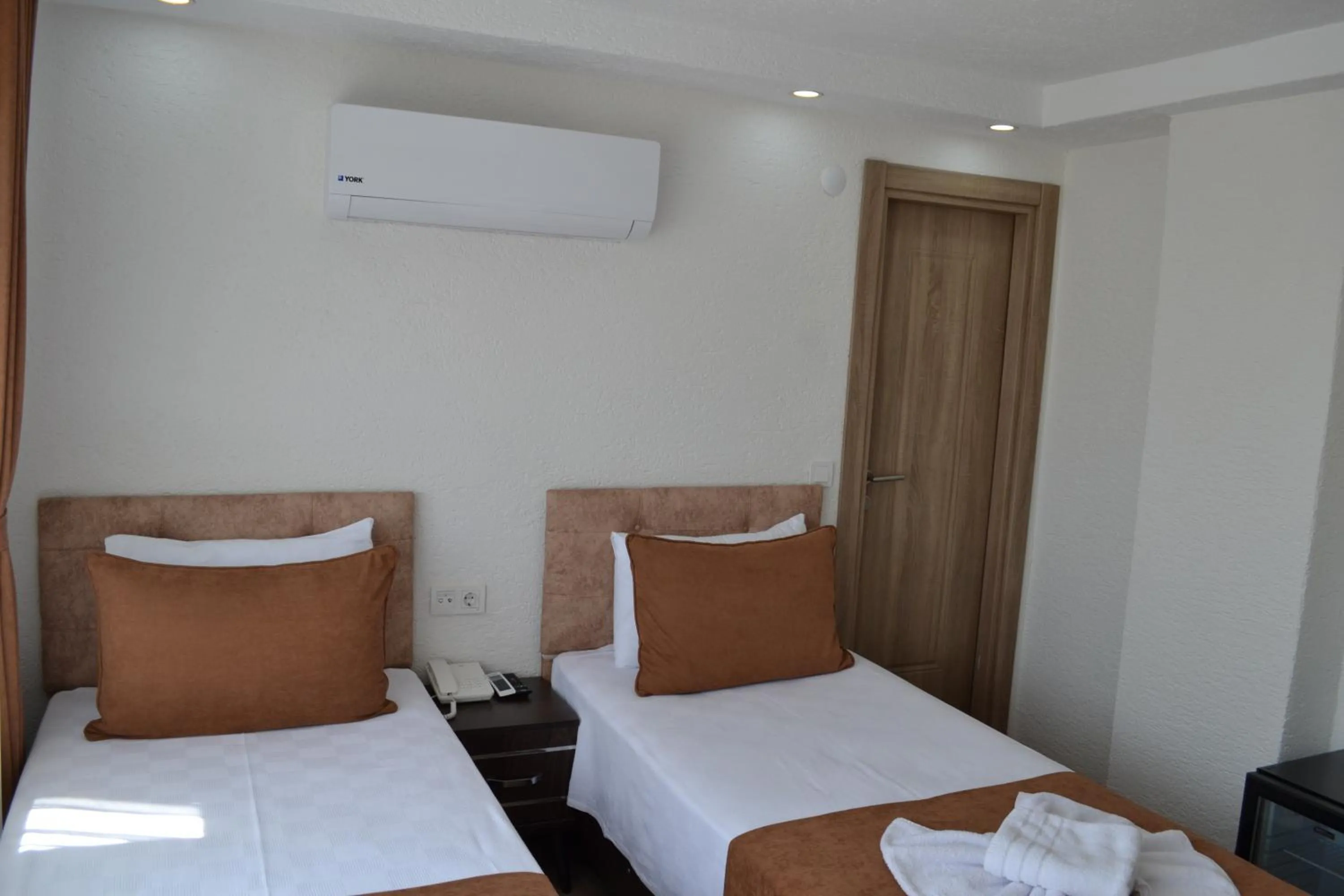 Bed in HOTEL GLOBAL 2022