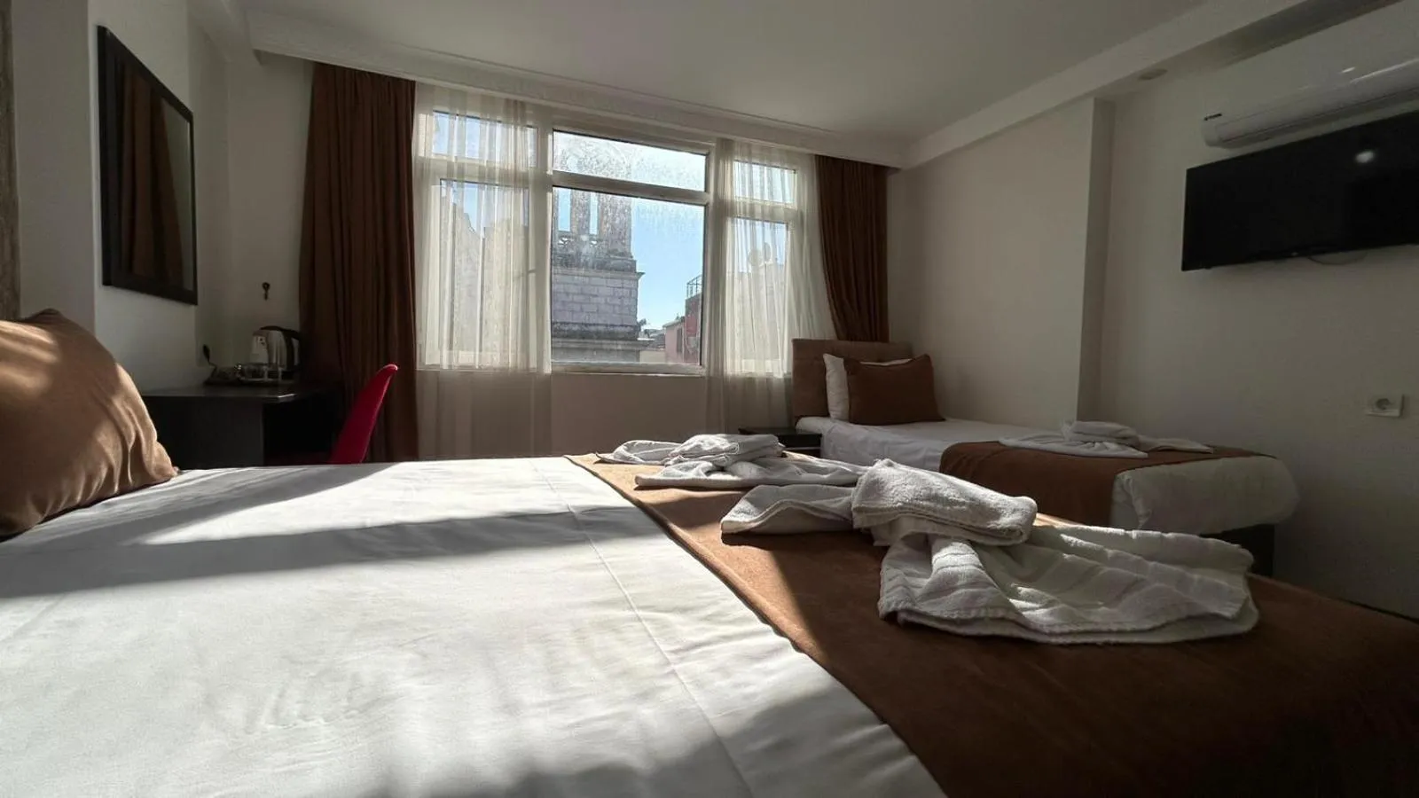 Nearby landmark, Bed in HOTEL GLOBAL 2022