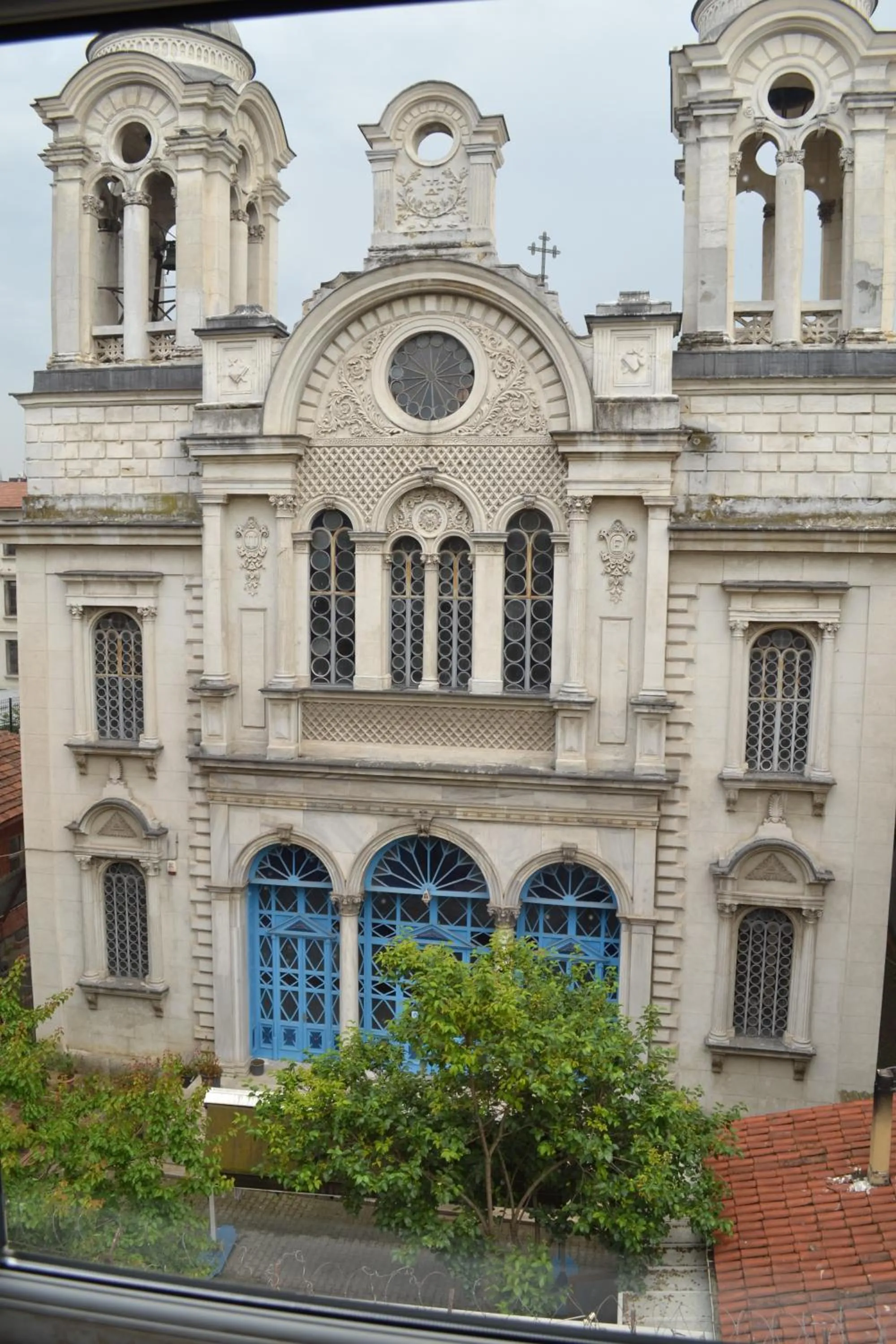 Nearby landmark in HOTEL GLOBAL 2022