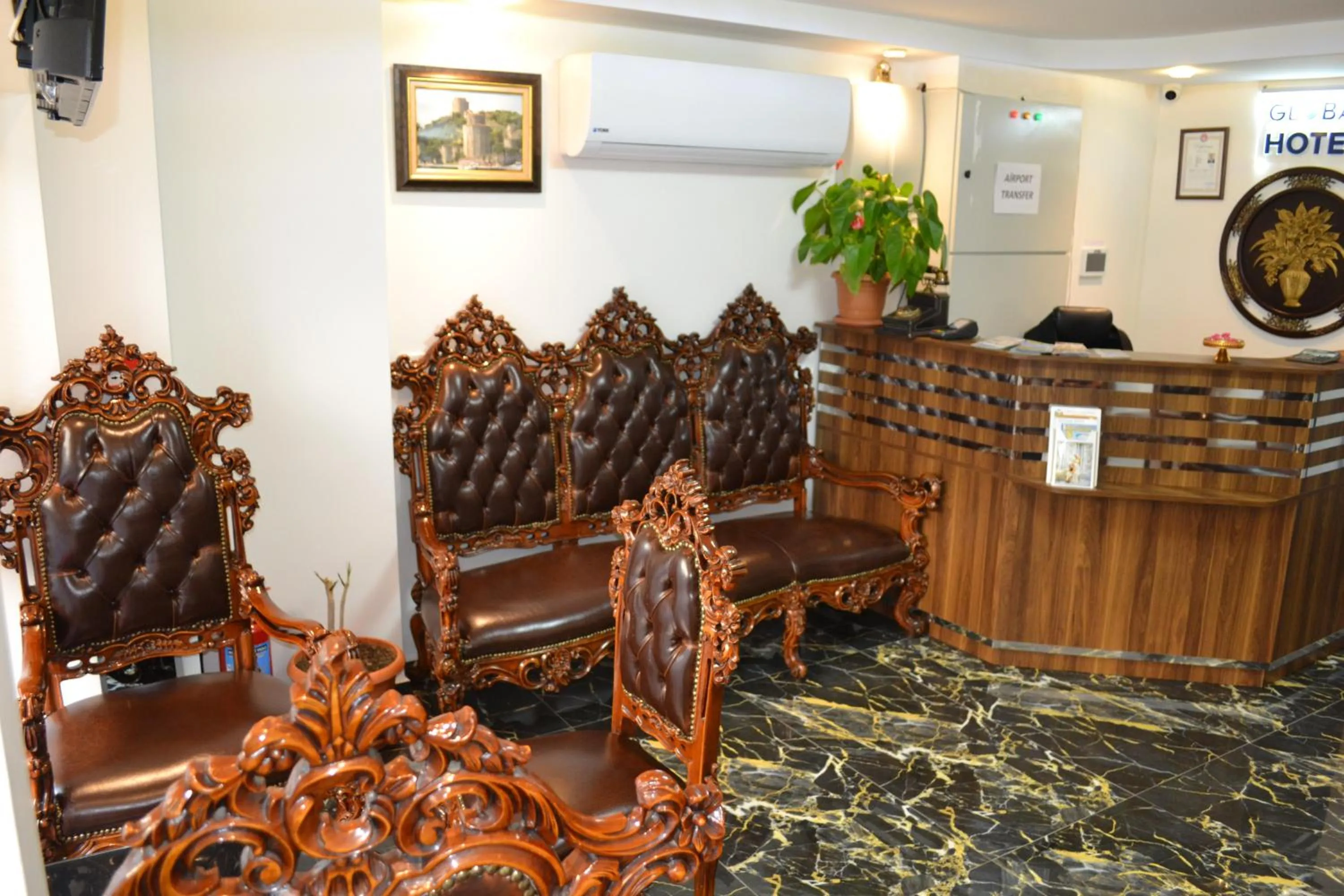 Lobby or reception in HOTEL GLOBAL 2022