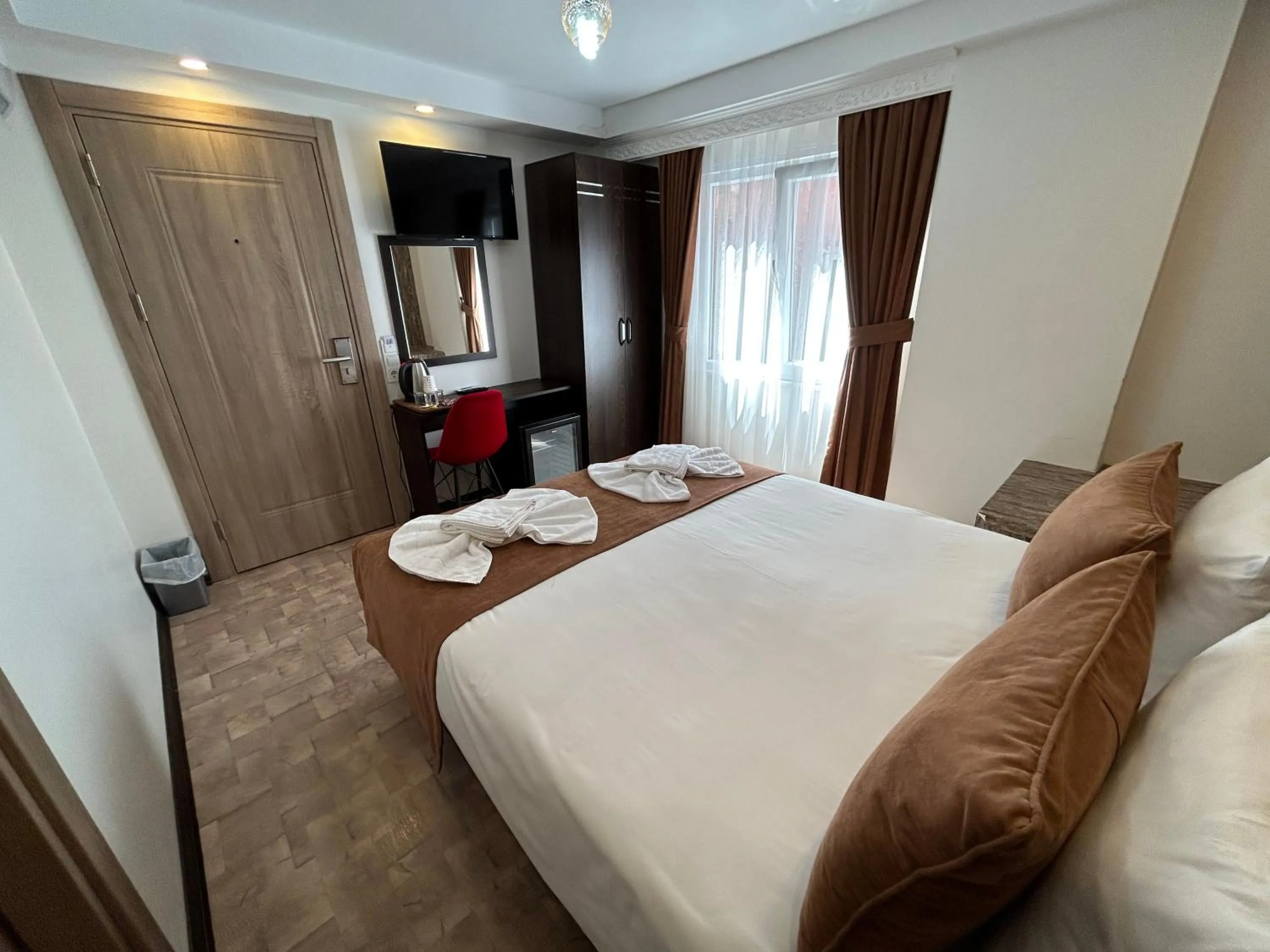 TV and multimedia, Bed in HOTEL GLOBAL 2022