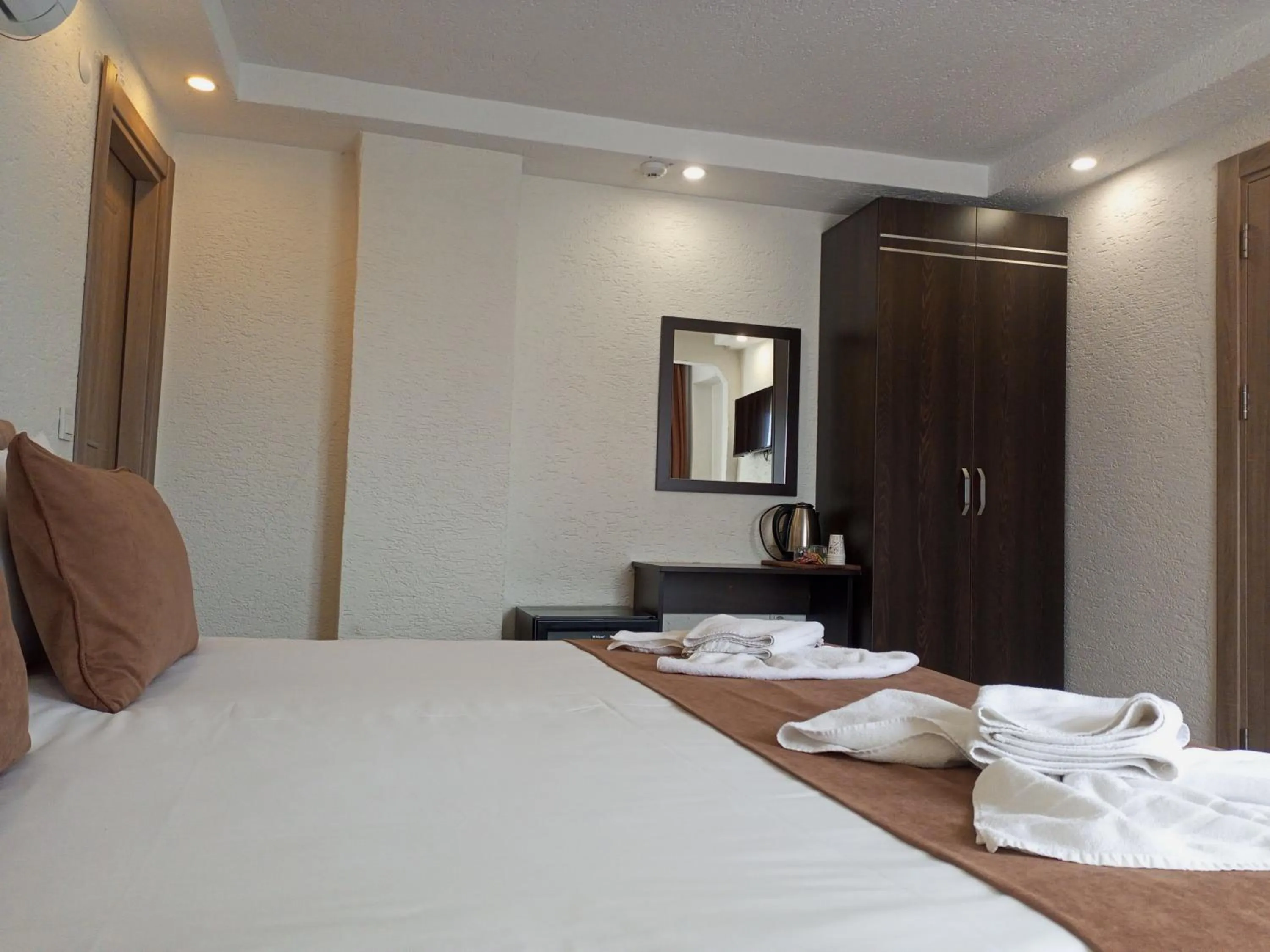 Bed in HOTEL GLOBAL 2022