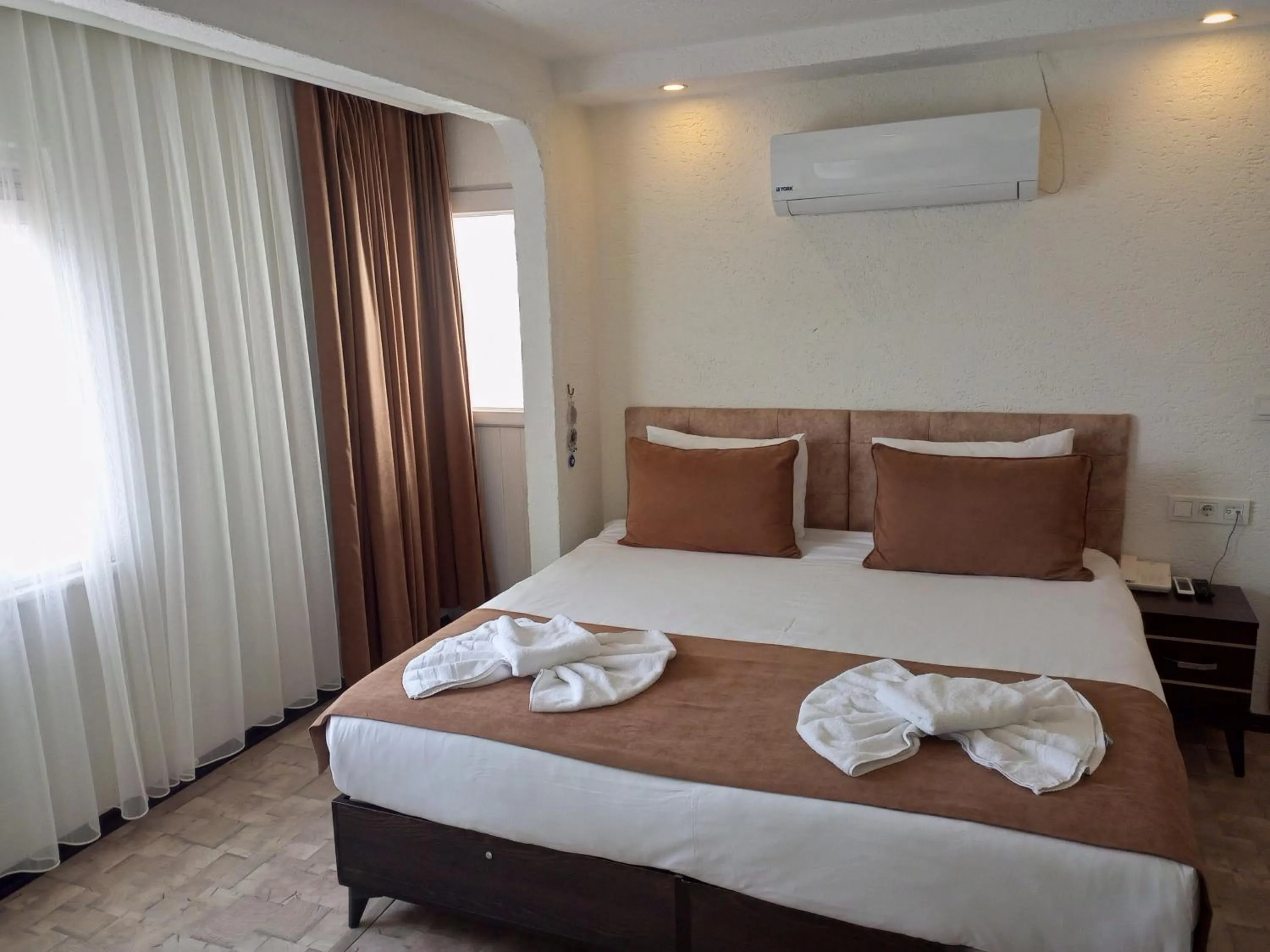 Bed in HOTEL GLOBAL 2022