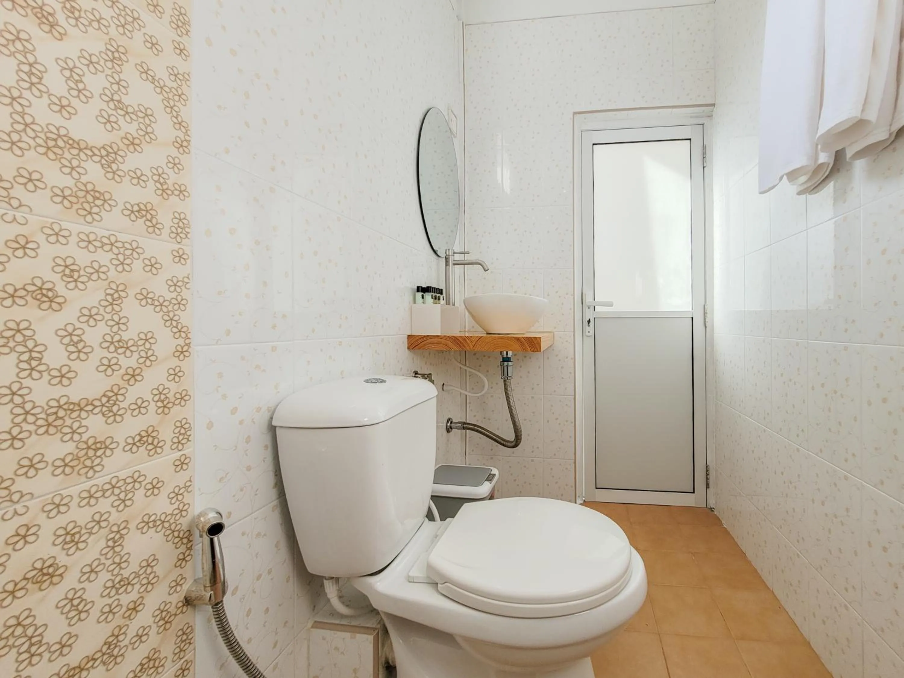 Bathroom in Hudhufas Villa