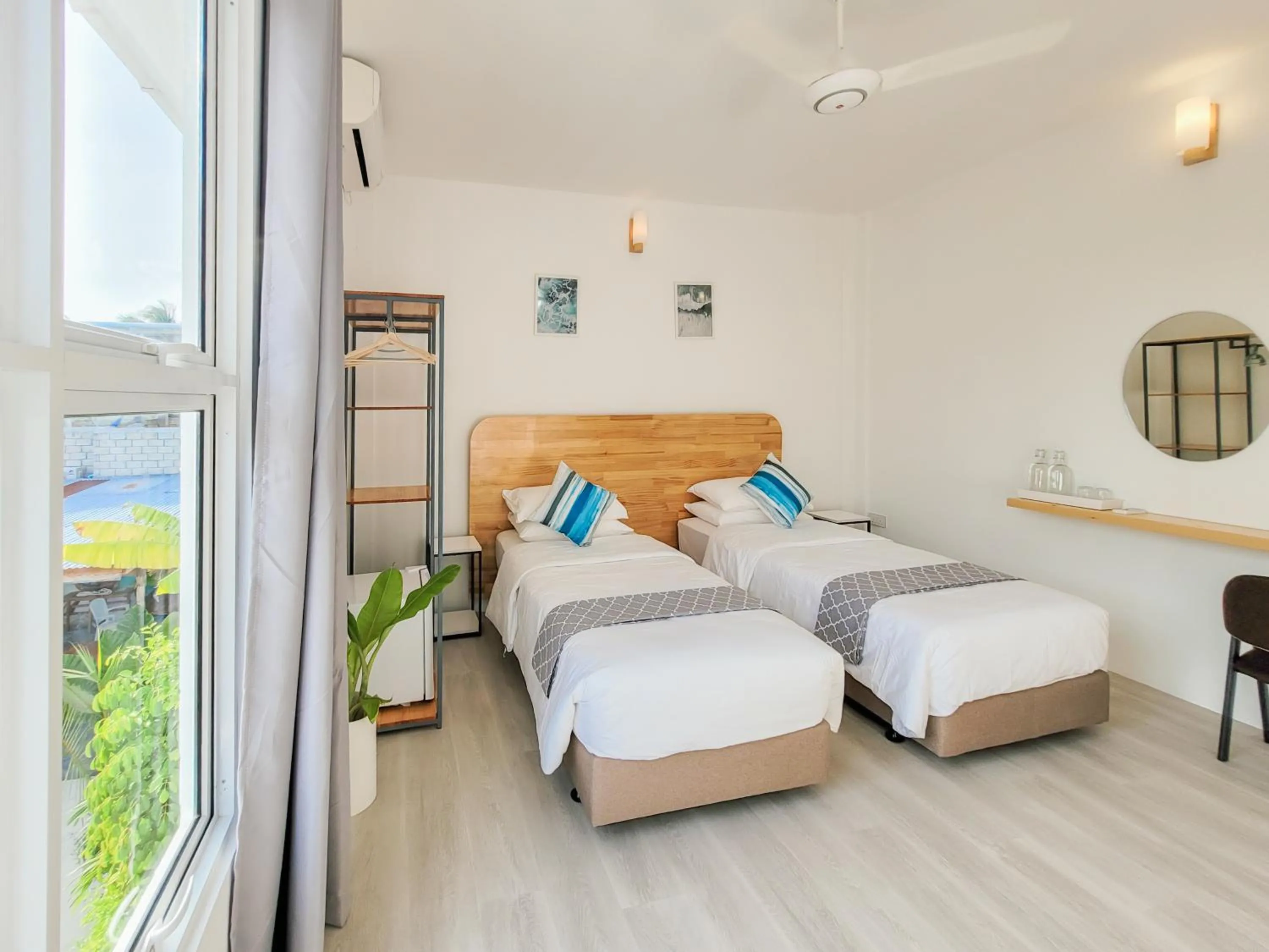 Photo of the whole room, Bed in Hudhufas Villa