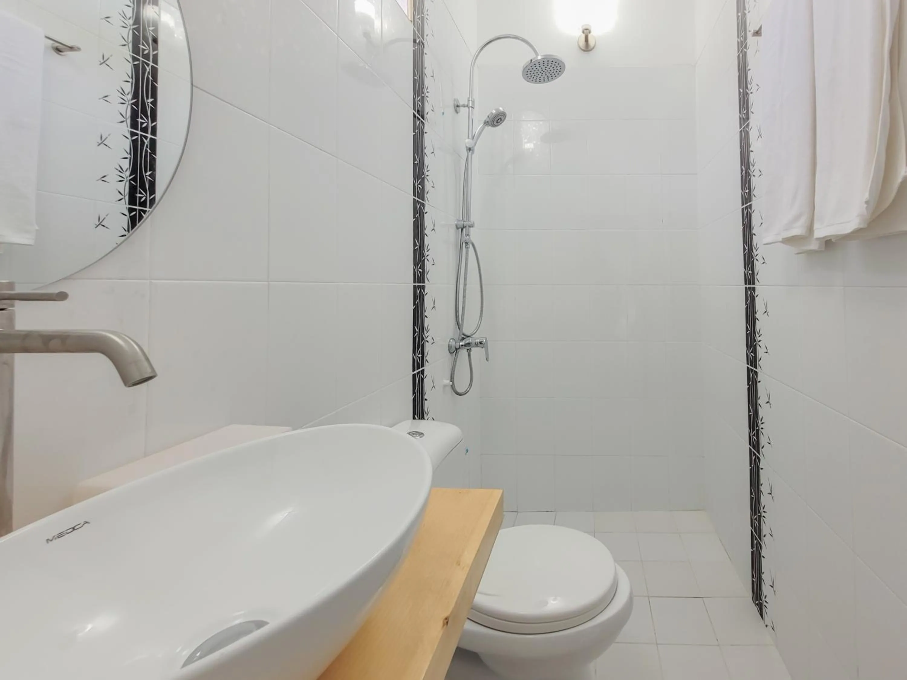 Bathroom in Hudhufas Villa