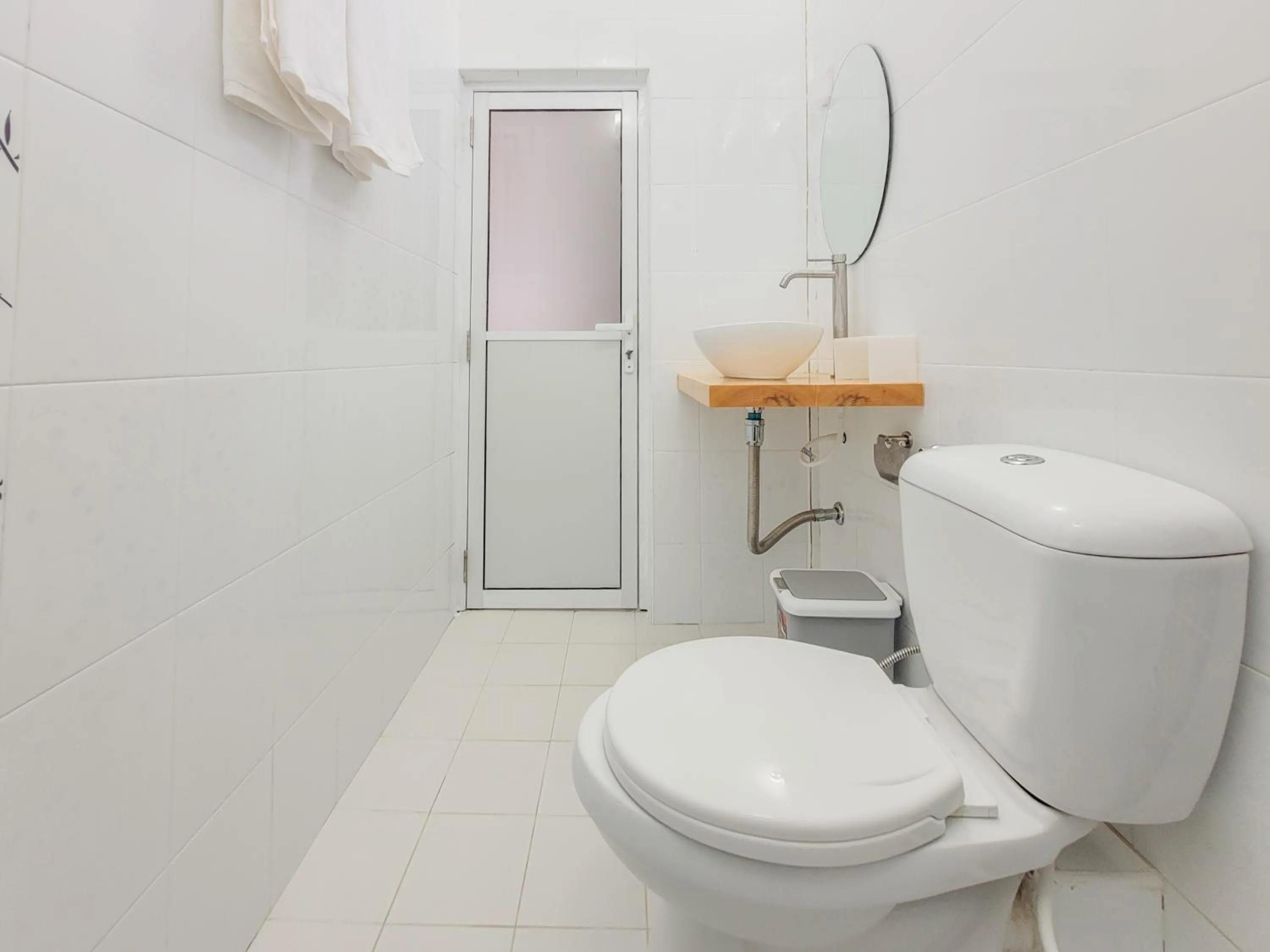 Bathroom in Hudhufas Villa
