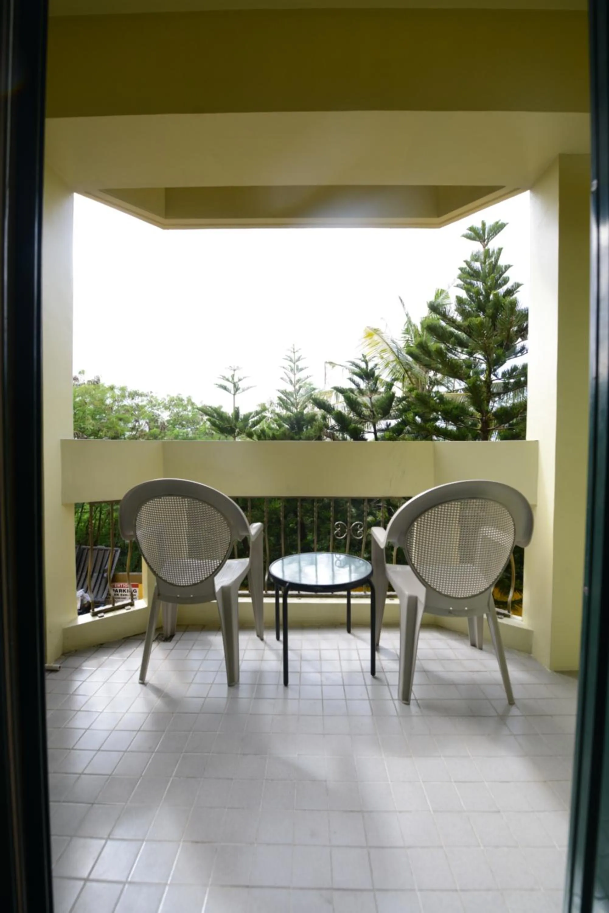 Balcony/Terrace in Days Inn Guam - Tamuning