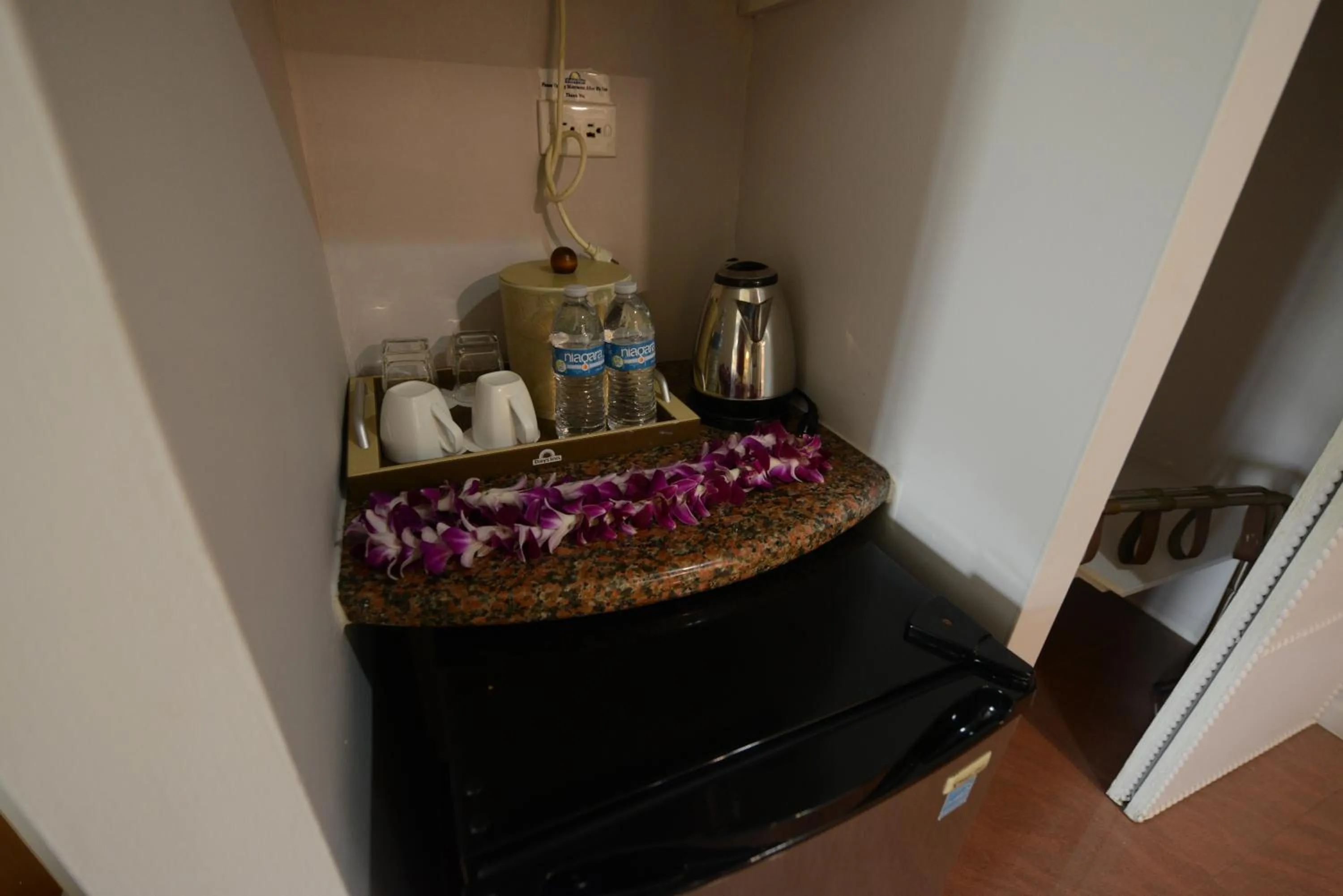 Coffee/tea facilities in Days Inn Guam - Tamuning