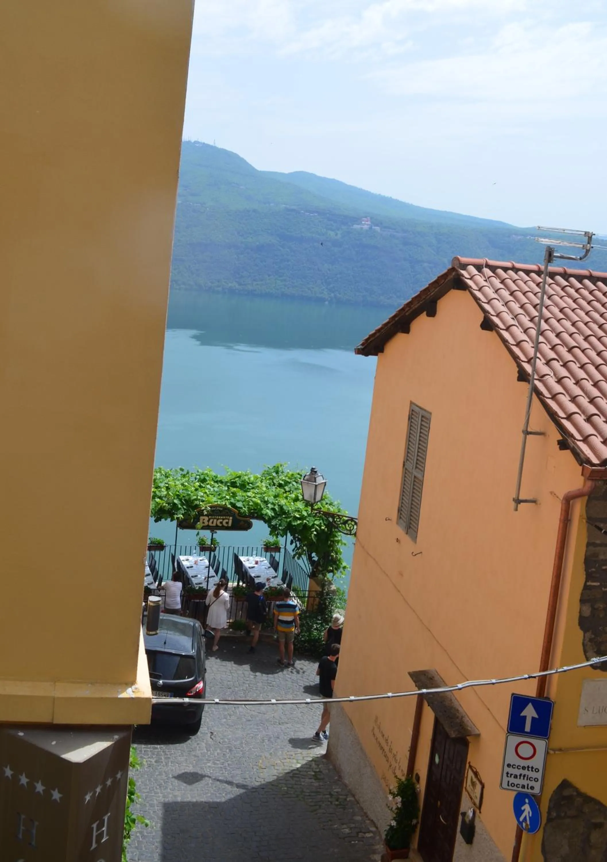 Lake view in La luce del borgo