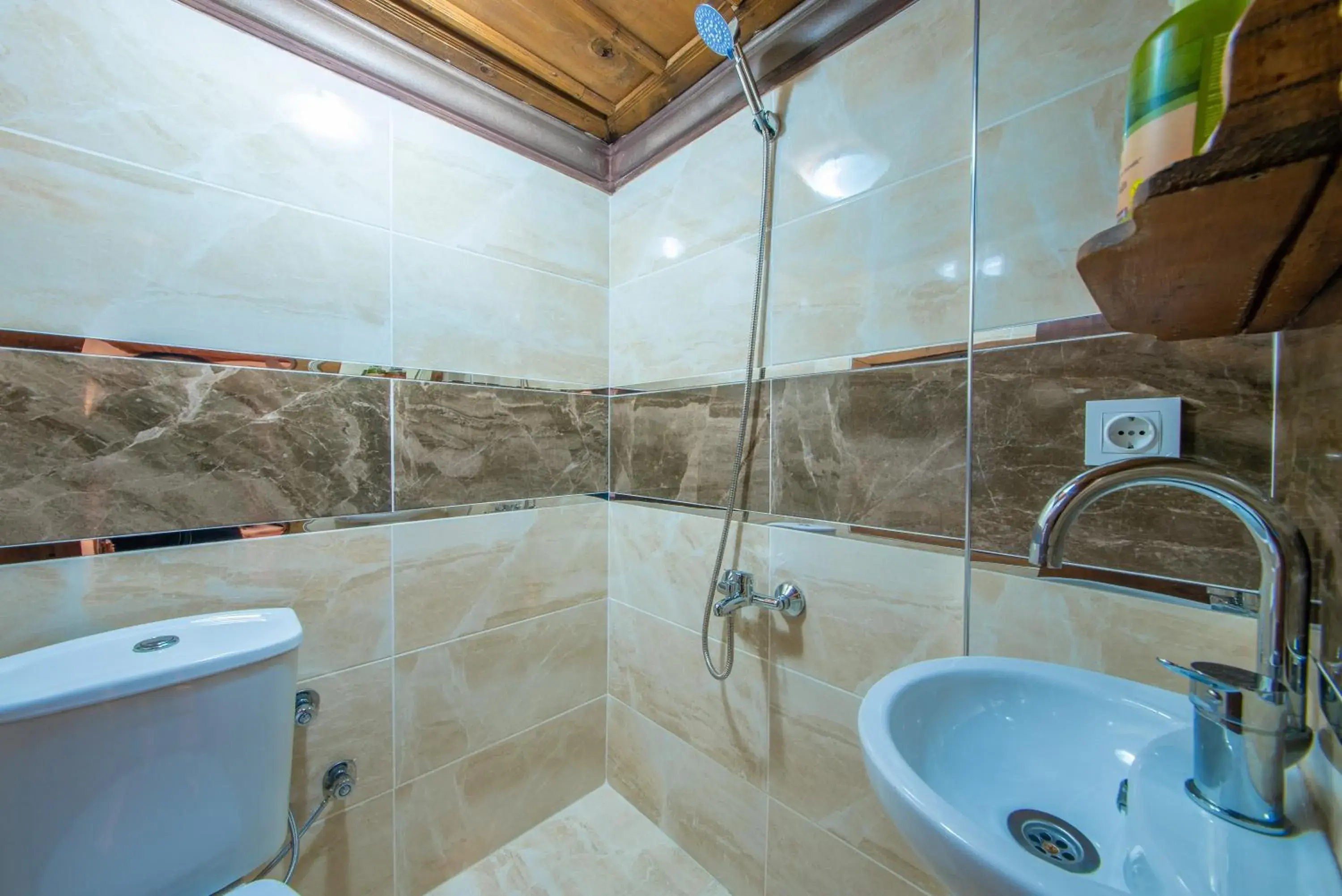 Large Double Room in Süleyman Bey Konağı Large Double Room in Süleyman Bey Konağı
