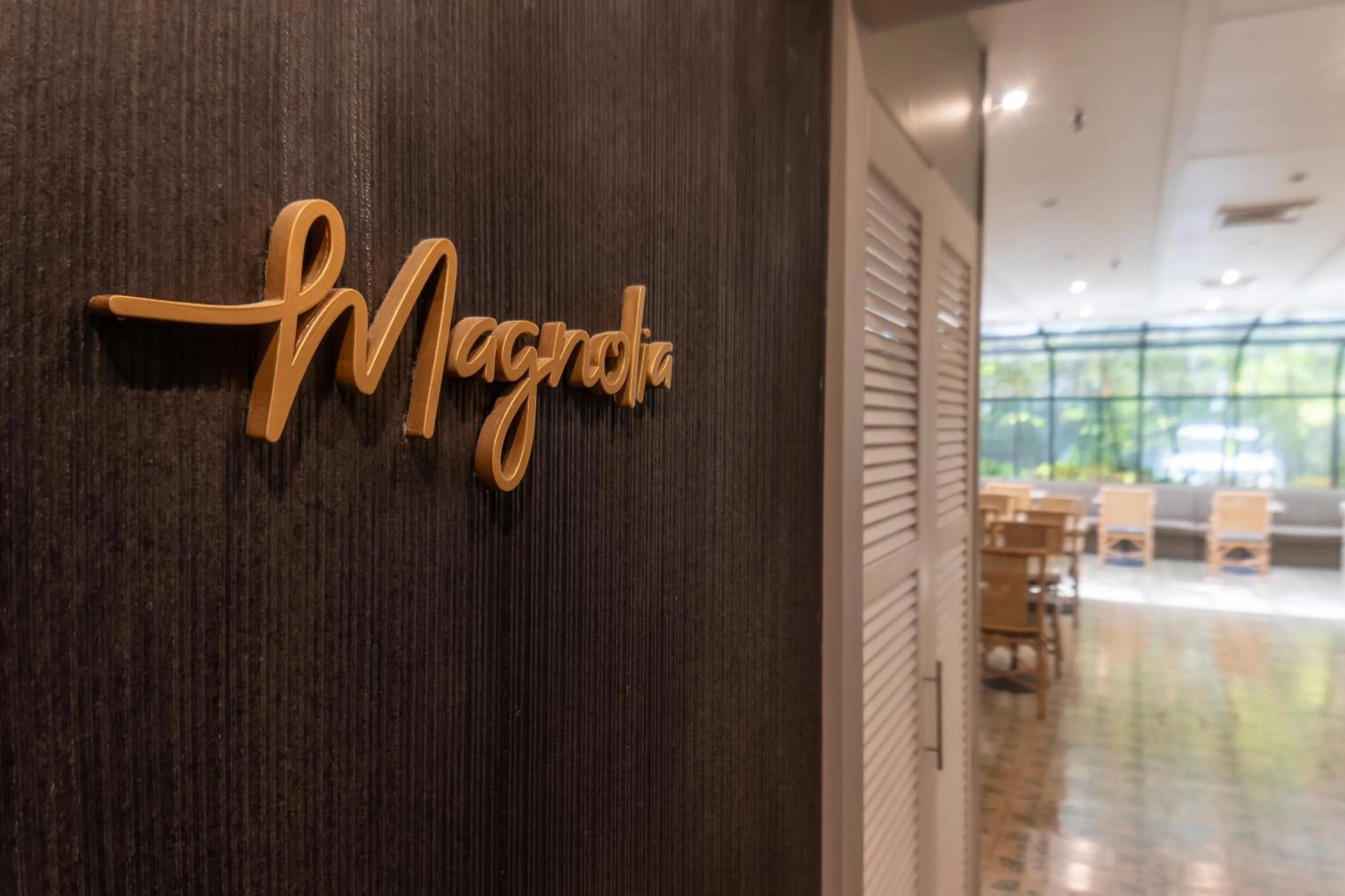 Restaurant/places to eat in HOTEL ALTAMIRA SUITES