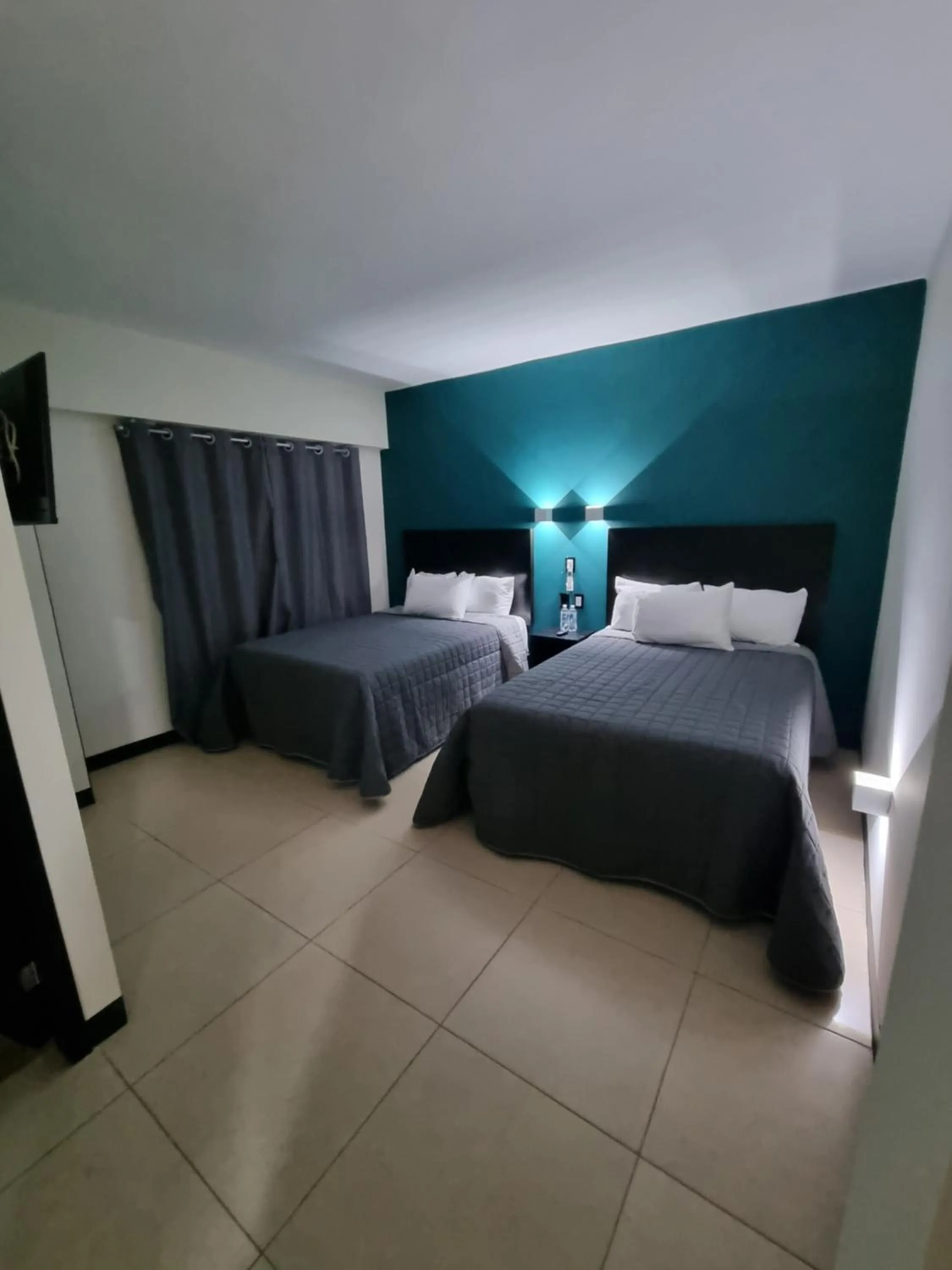 Photo of the whole room, Bed in EMS Hoteles Centro Histórico