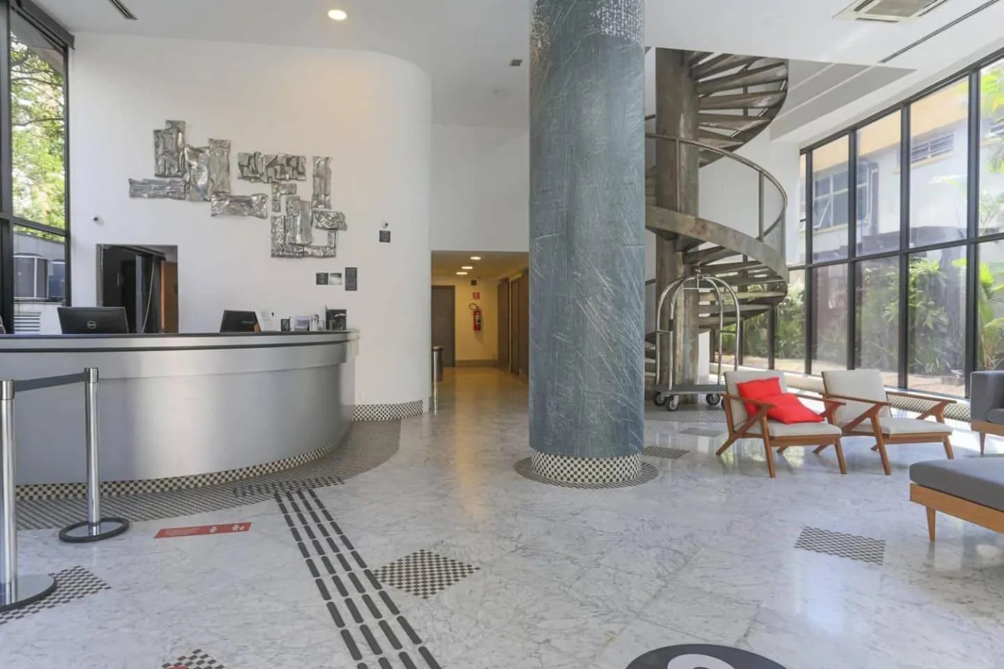 Elegant Flat Jardins - Garagem, Ar Cod,