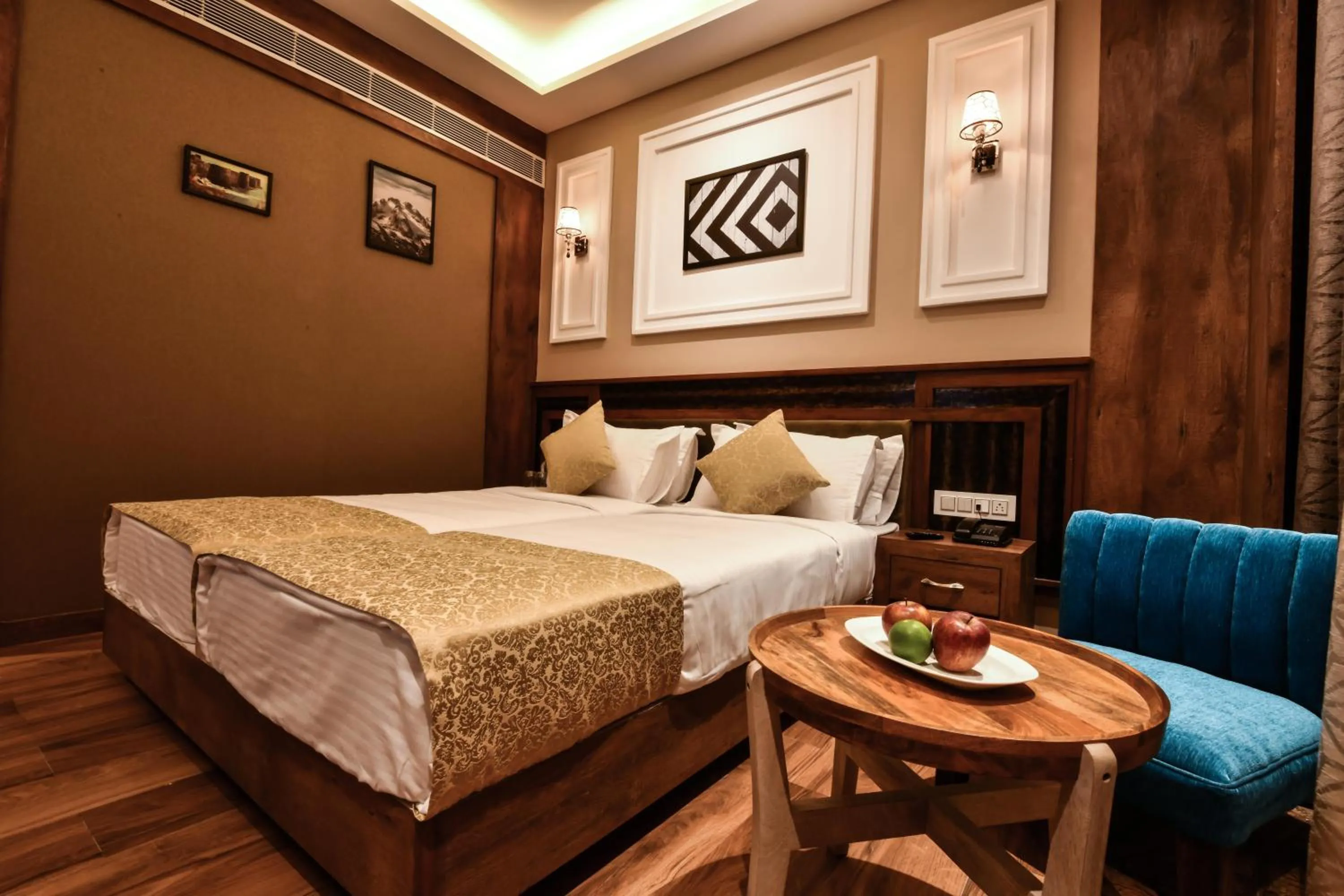 Bed in Mantra a Boutique Hotel